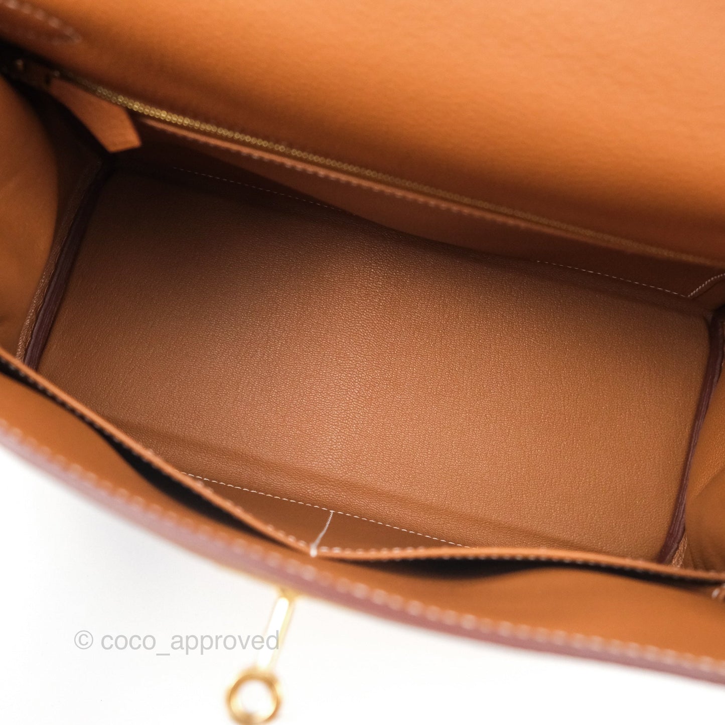 Hermès Kelly 28 Retourne Gold 37 Togo Gold Hardware