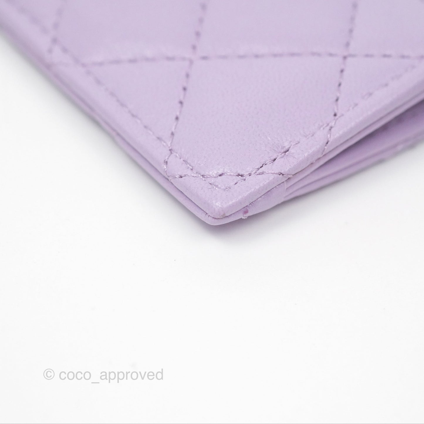 Chanel Pearl CC Zipped Card Holder Lilac Lambskin Gold Hardware 24P