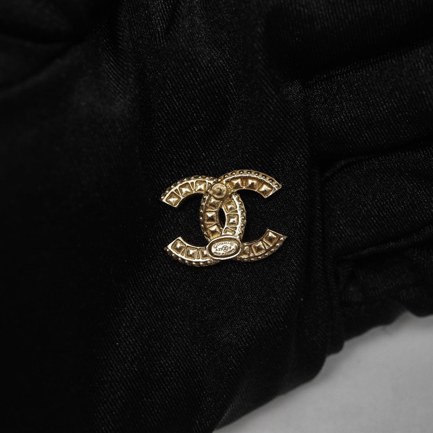 Chanel Crystal CC Earrings Gold Tone 23V