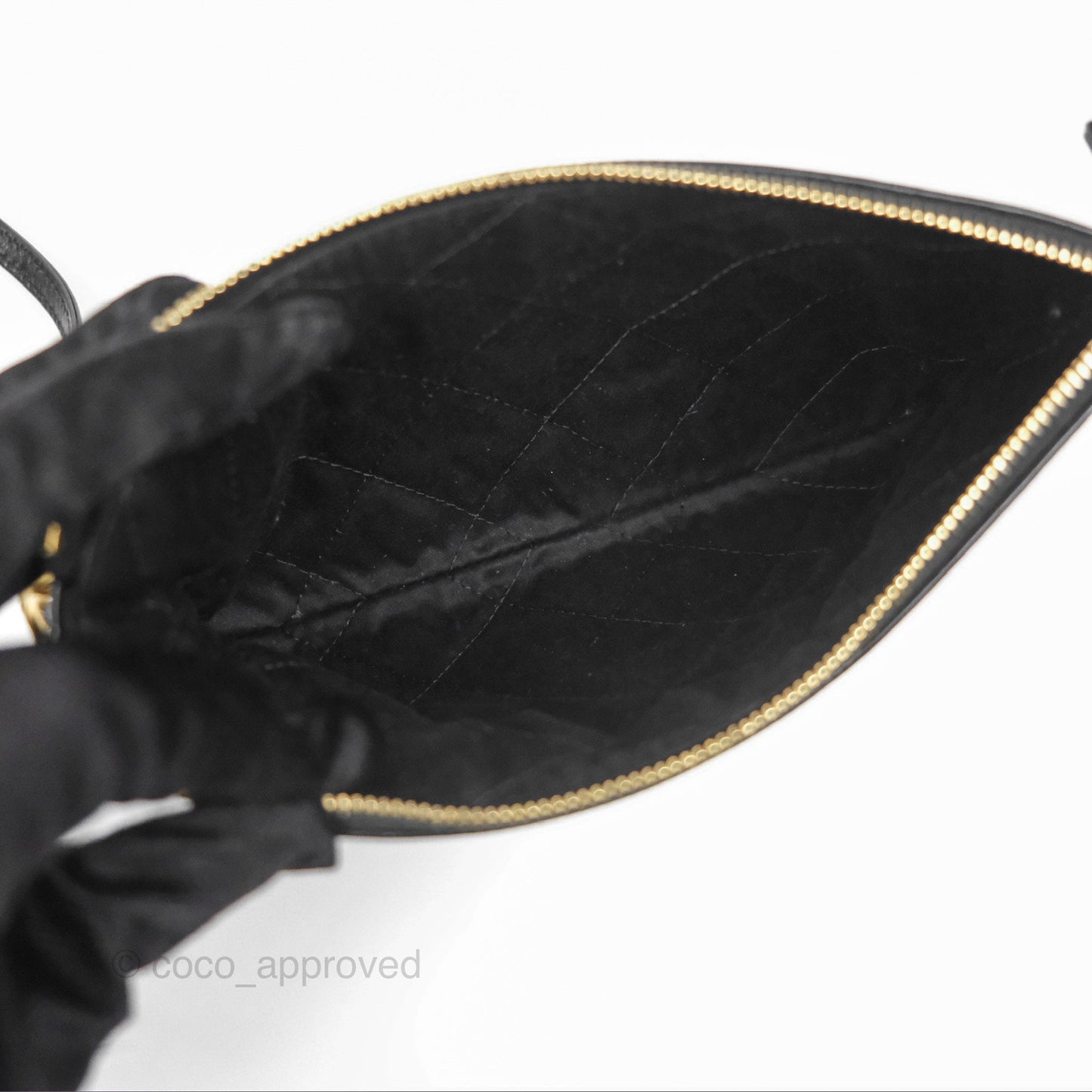 Chanel 22 Bag Medium Black Crumpled Calfskin Aged Gold Hardware