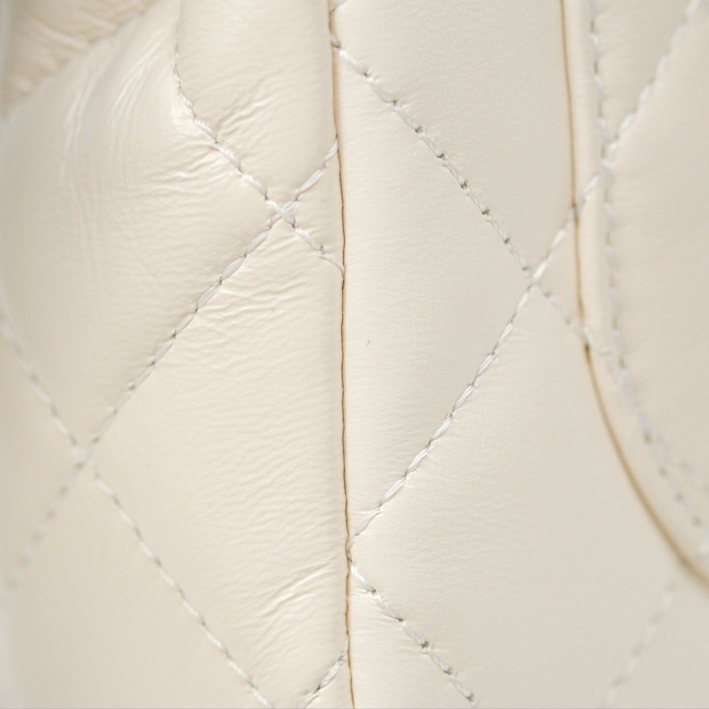 Chanel Top Handle White Lambskin Gold Hardware