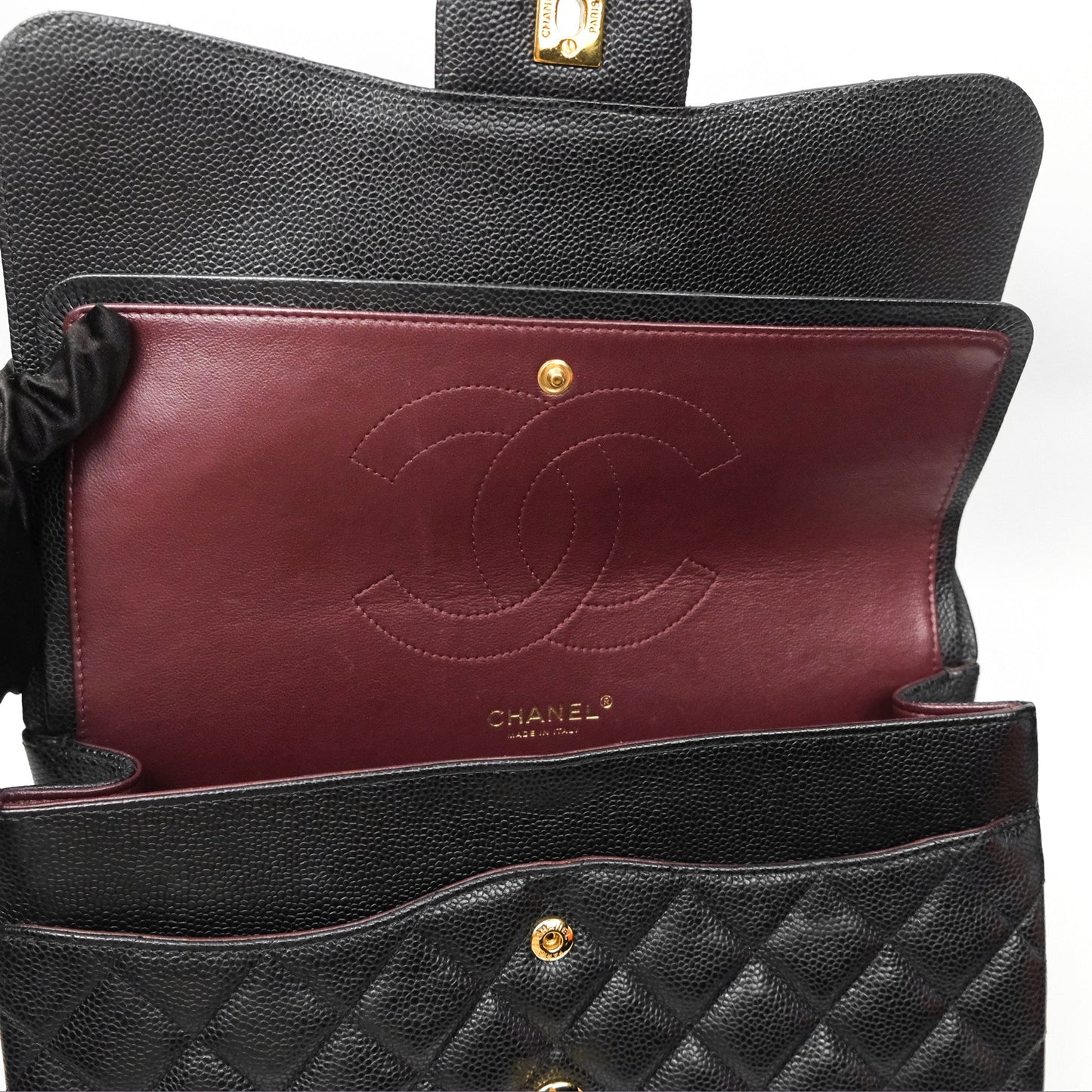 Chanel Jumbo Double Flap Quilted Black Caviar Gold Hardware⁣⁣