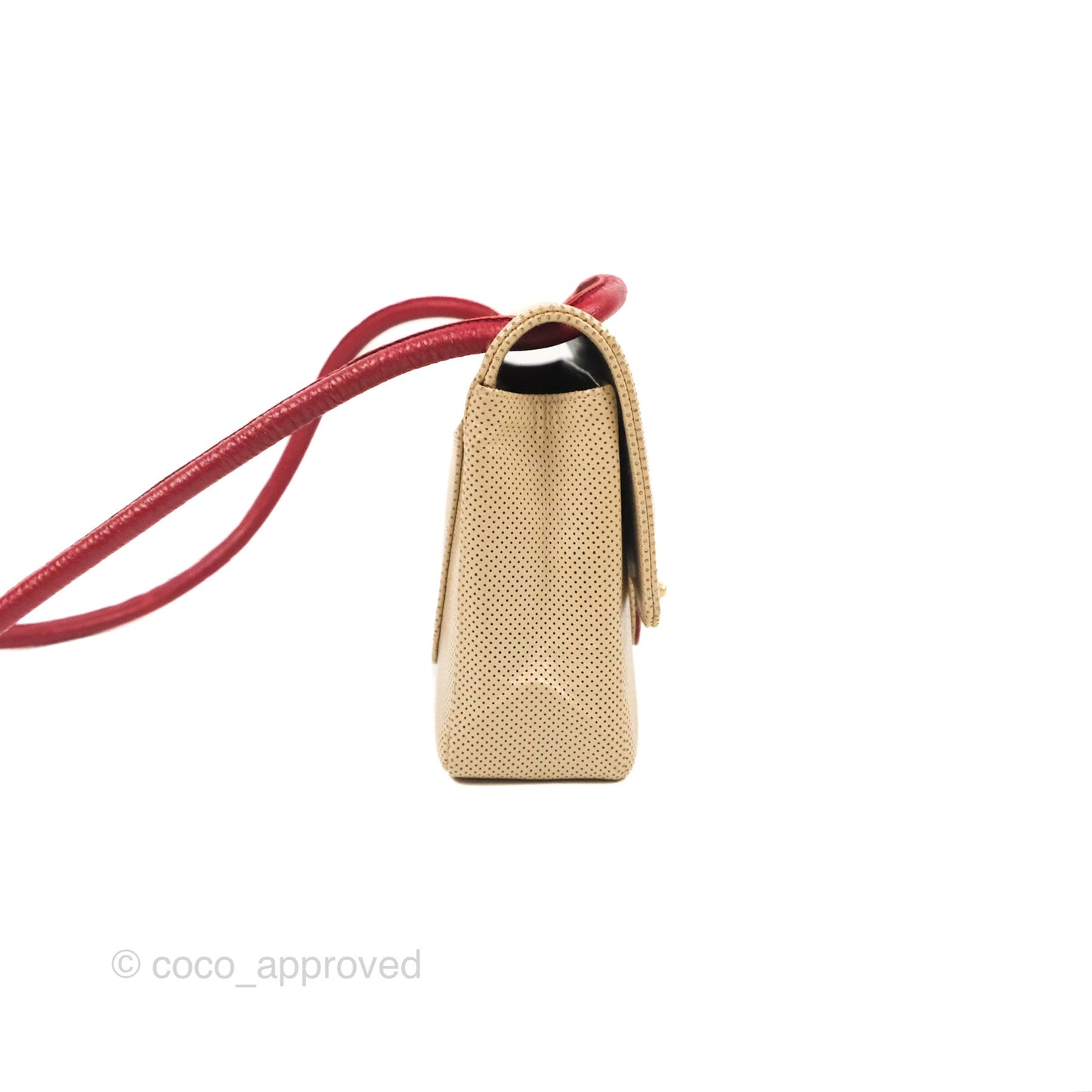 Chanel Vintage Medium Perforated Single Flap Beige/Red Matte Gold Hardware⁣⁣
