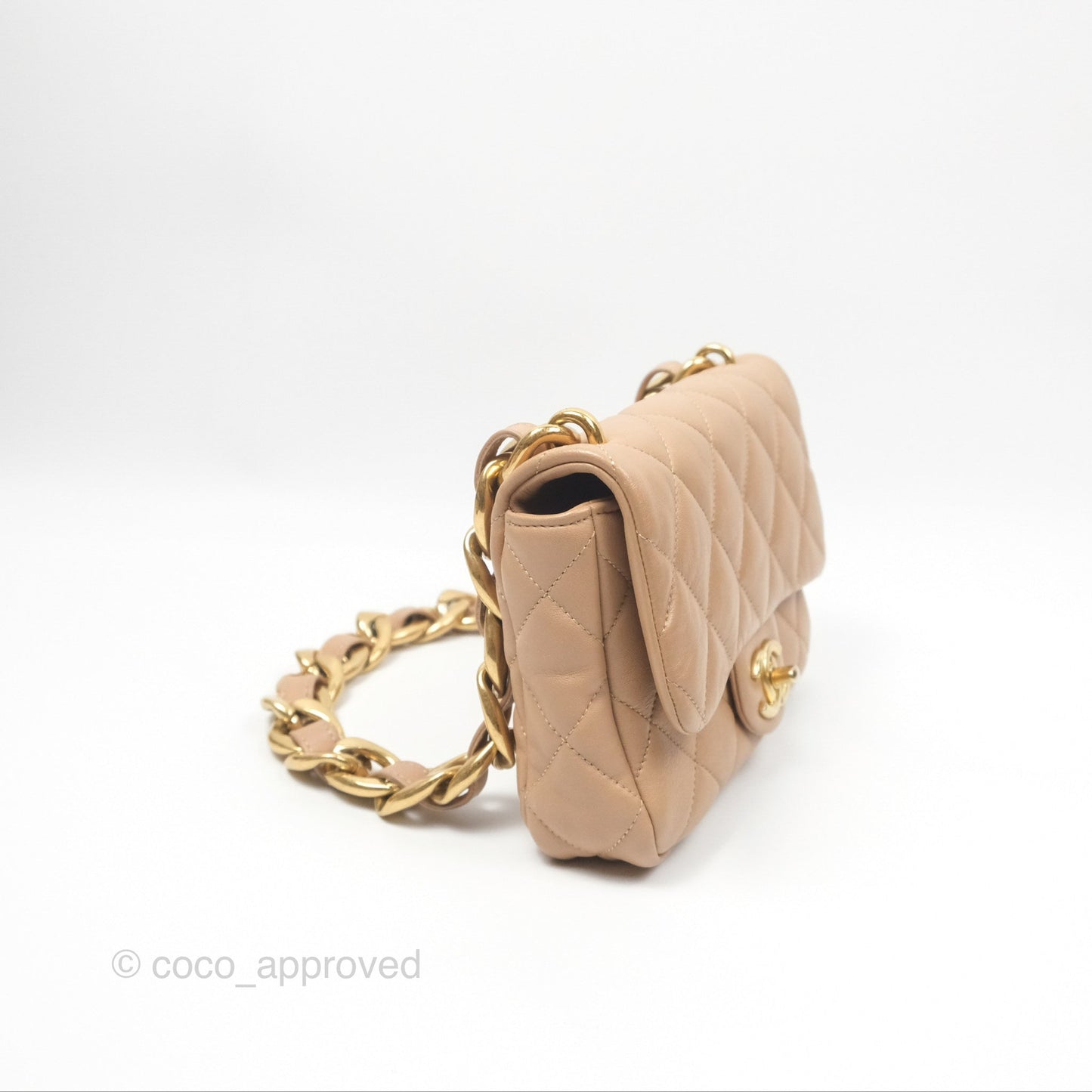 Chanel Small Chunky Chain Flap Bag Lambskin Beige Aged Gold Hardware 22S