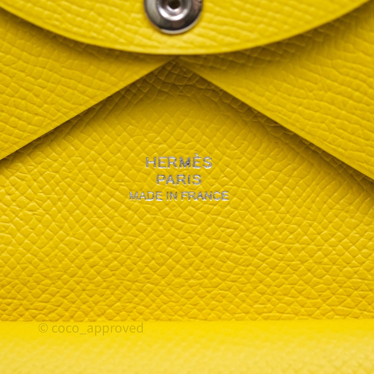 Hermès Calvi Duo Compact Card Holder Jaune de Naples 9O Epsom