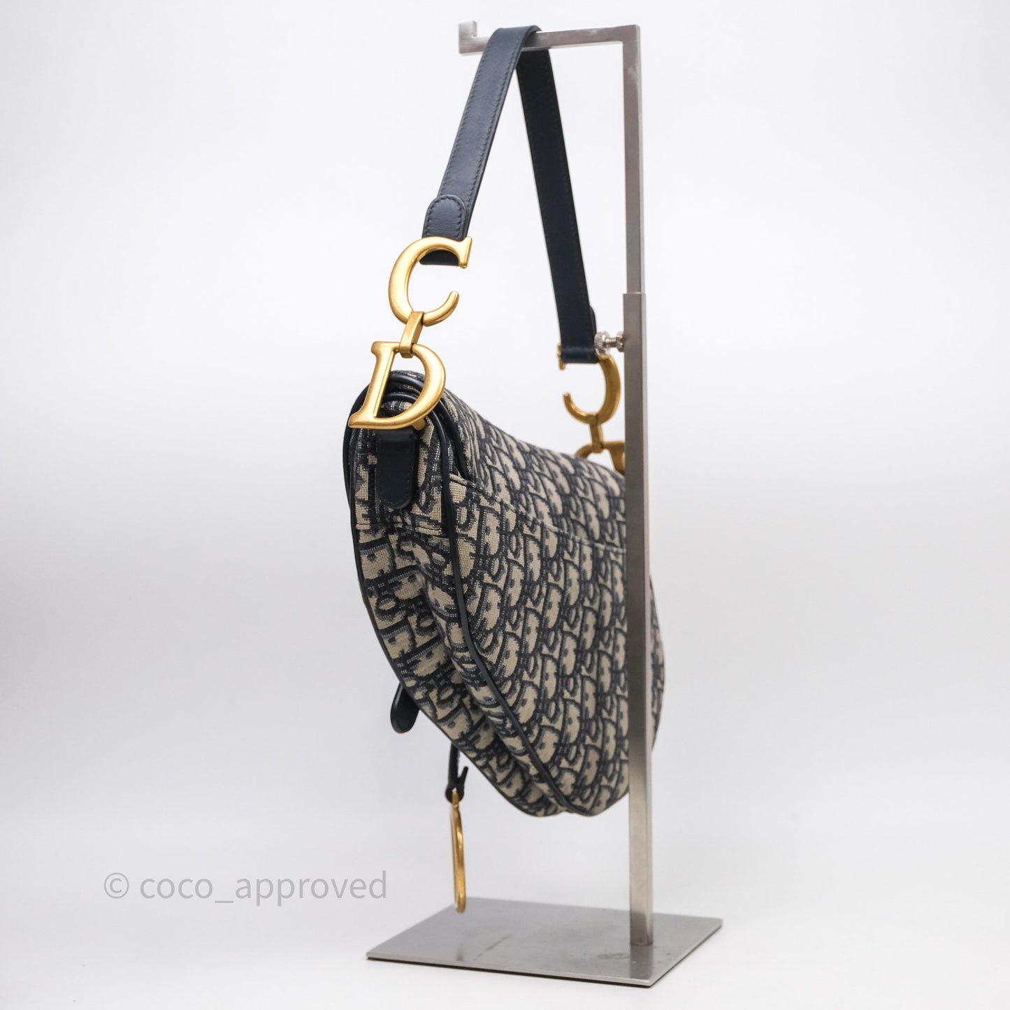 Christian Dior Saddle Bag Navy Dior Oblique Embroidery Gold Hardware