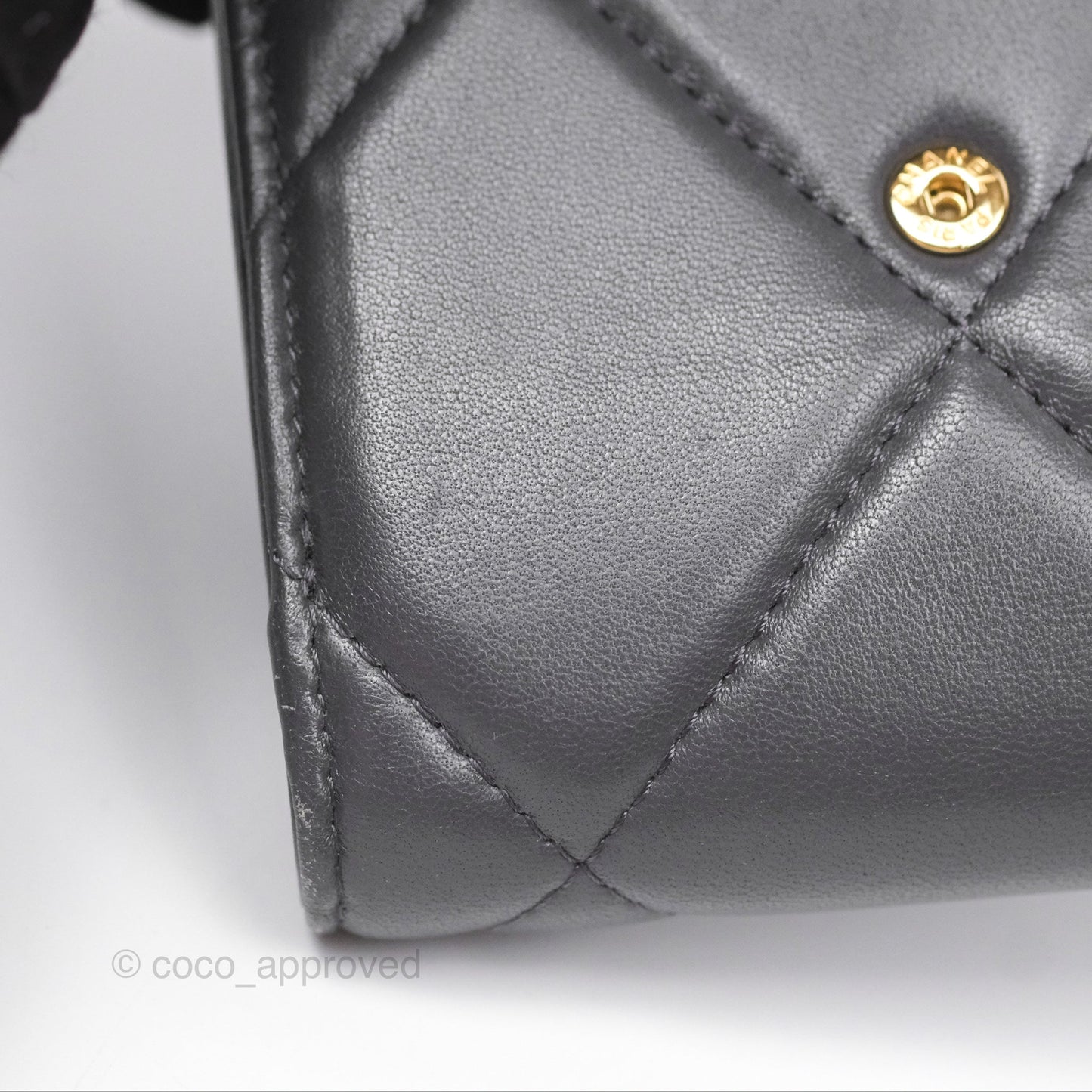 Chanel 19 Short Flap Wallet Grey Gold Hardware