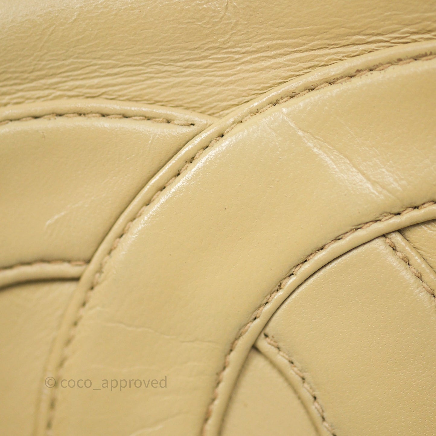Chanel Vintage CC Flap Bag Beige Lambskin Gold Hardware