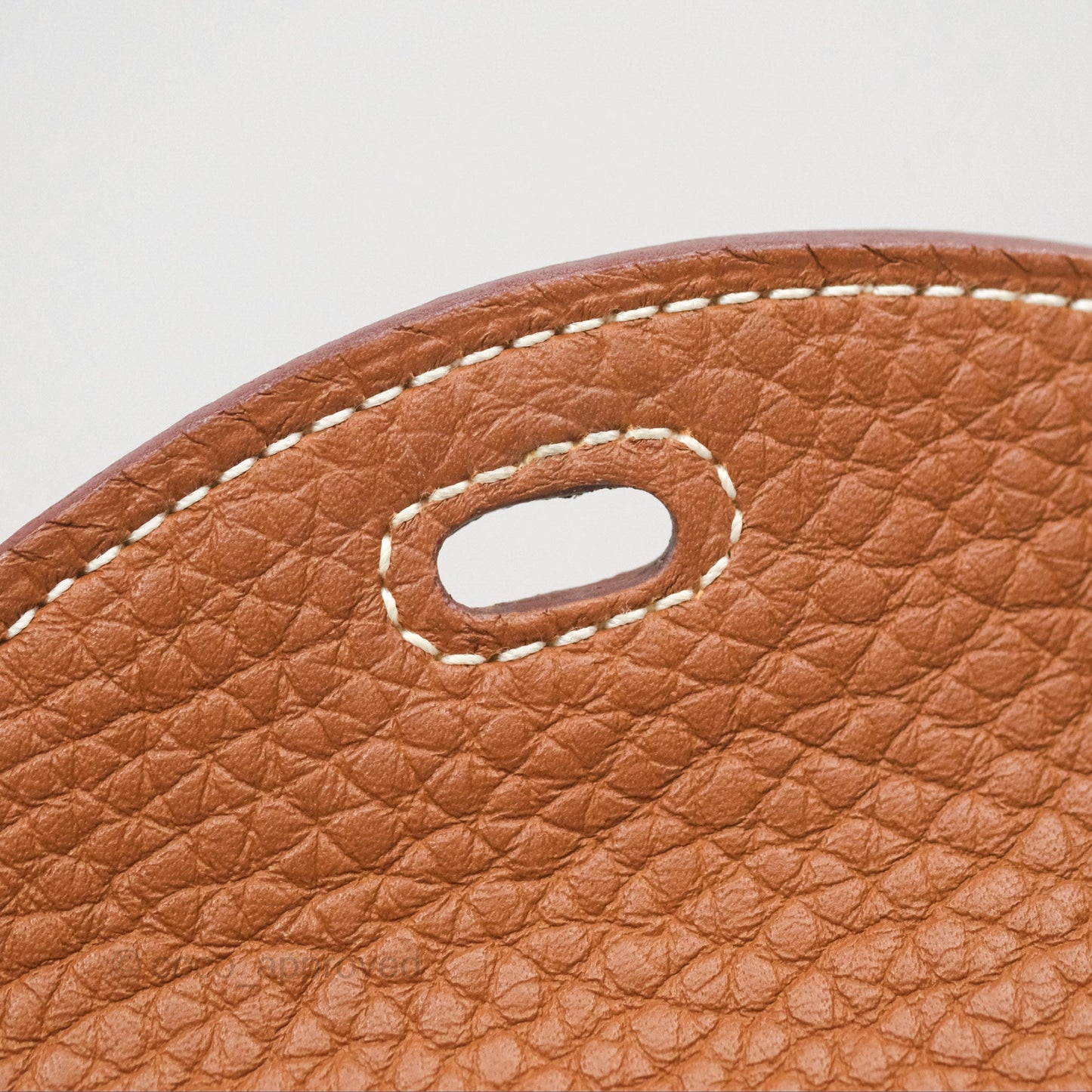 Hermès Mini Lindy 20 Gold Clemence Gold Hardware