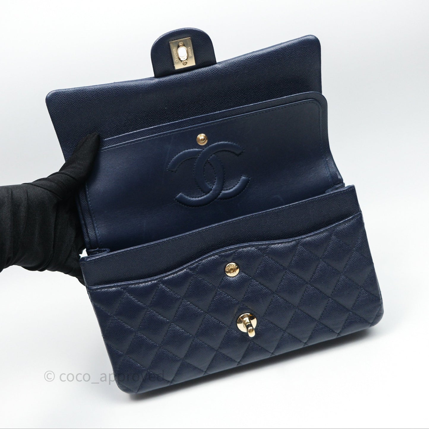 Chanel Classic M/L Medium Flap Quilted Navy Caviar Gold Hardware 21S