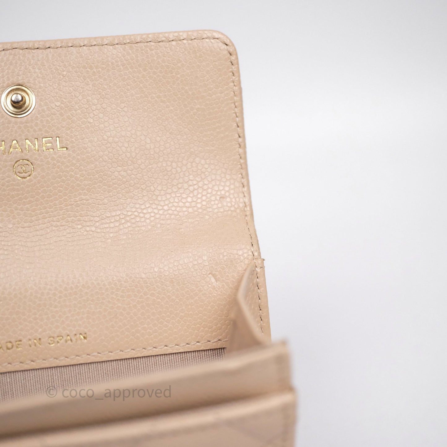 Chanel Pearl CC Flap Card Holder Beige Caviar Gold Hardware