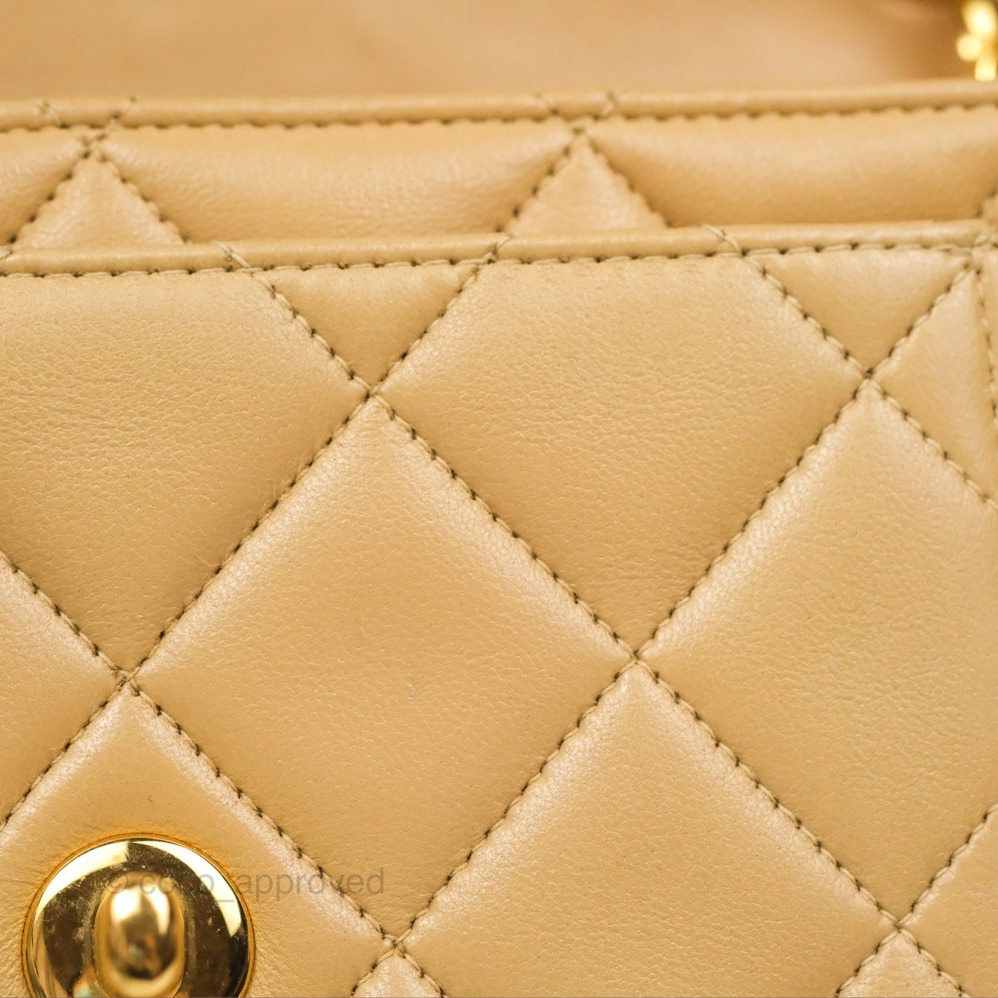 Chanel Vintage Flap Bag Beige Lambskin Gold Hardware