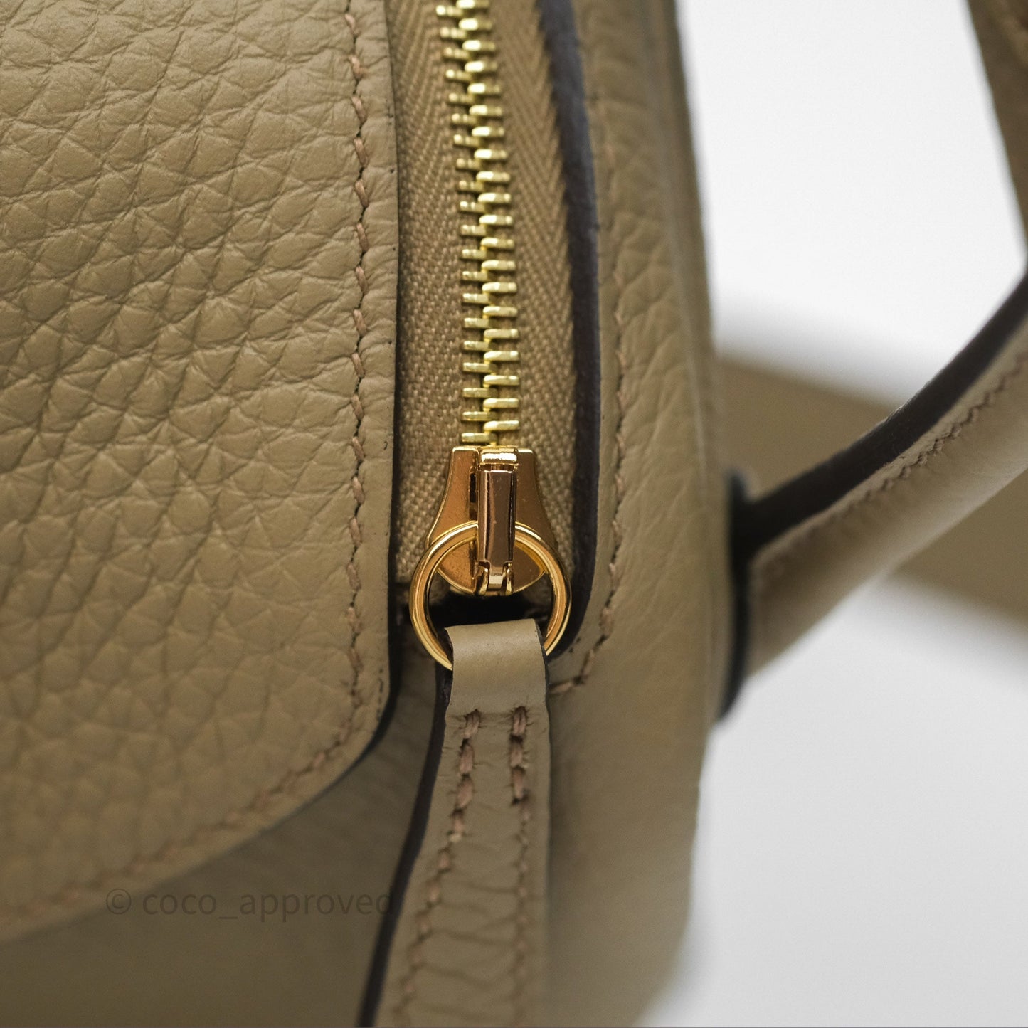 Hermès Mini Lindy 20 Beige Marfa 8Q Clemence Gold Hardware