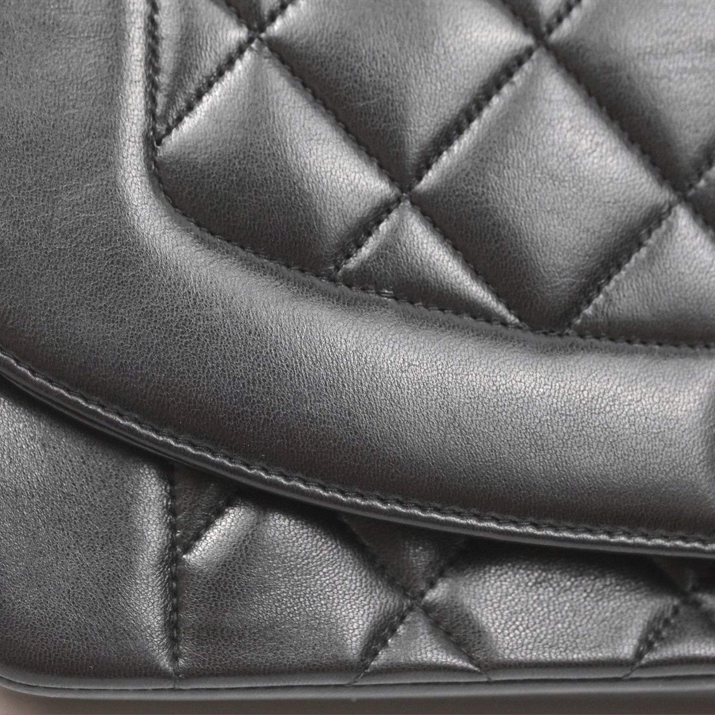 Chanel Vintage Medium Classic Diana Bag Quilted Black Lambskin 24K Gold Hardware