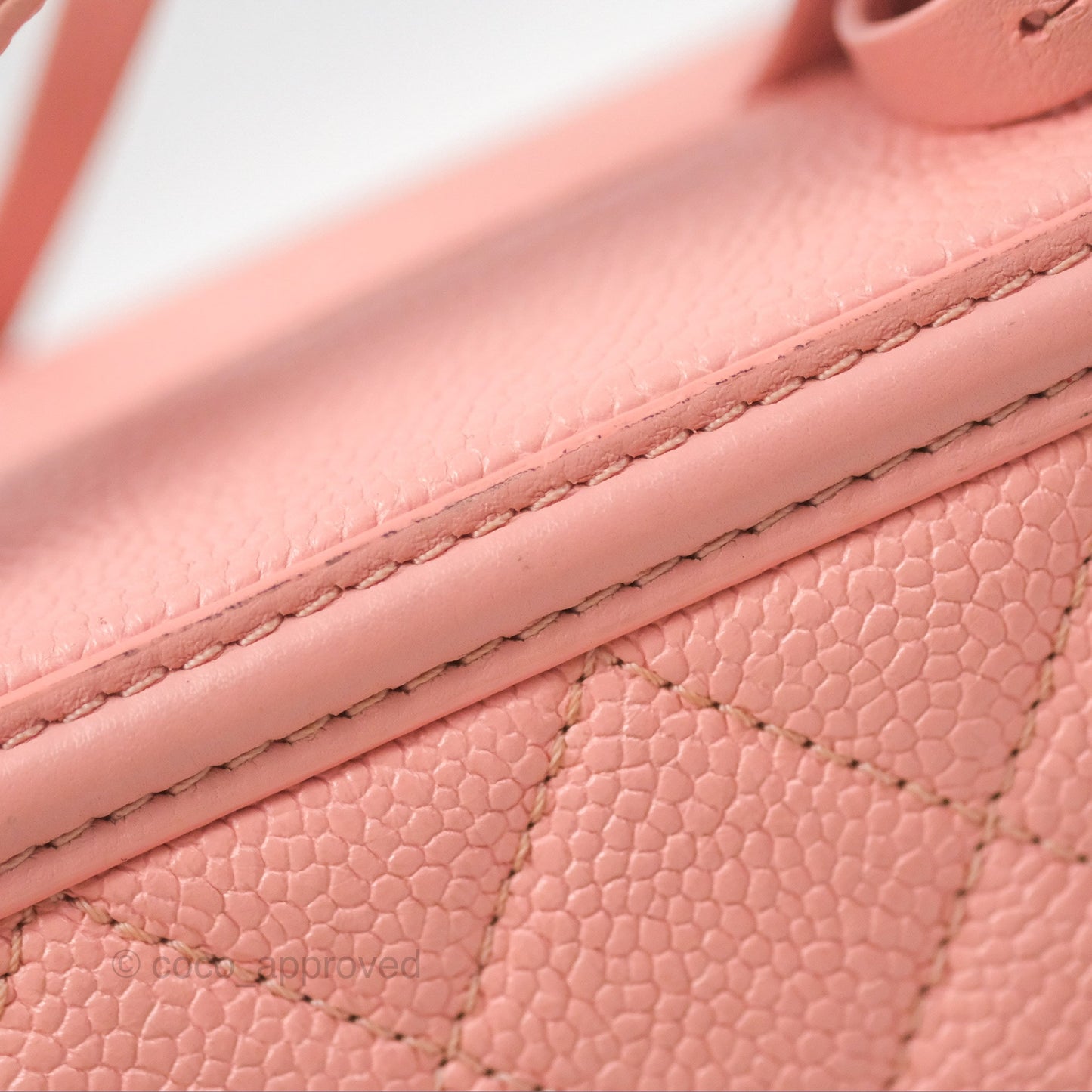 Chanel Quilted Small CC Filigree Vanity Case Dusty Pink Caviar Gold Hardware