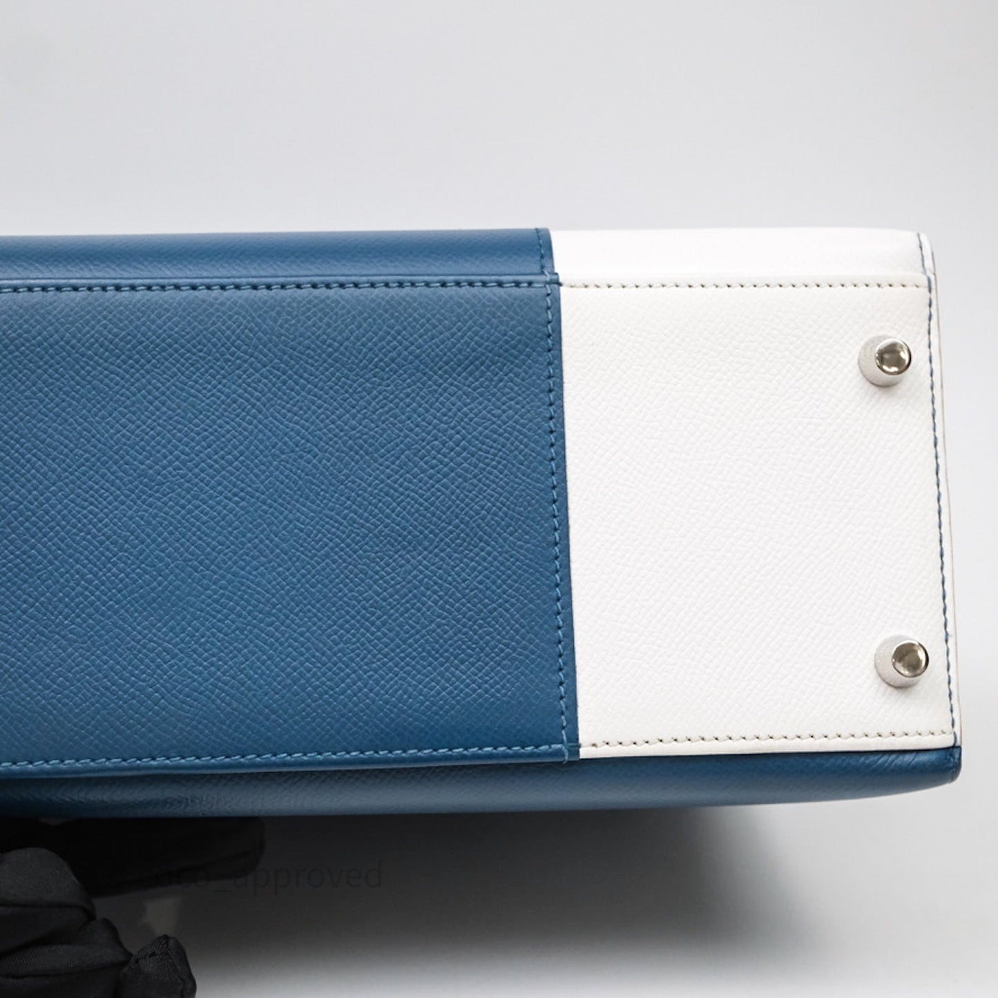 Hermès Kelly 32 Sellier Bleu Thalassa 7A/ White Epsom Palladium Hardware