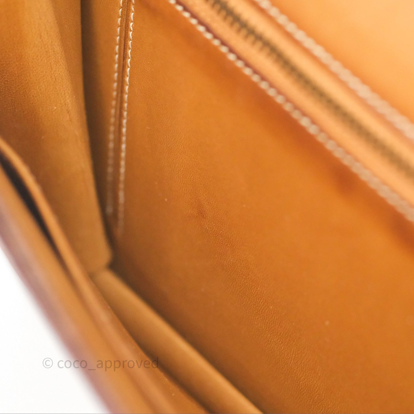 Hermès Vintage Lydie Gold Bag Gold Hardware