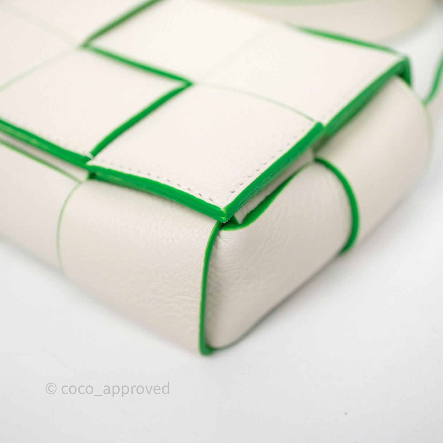 Bottega Veneta Cassette Mini Bag White/ Parakeet