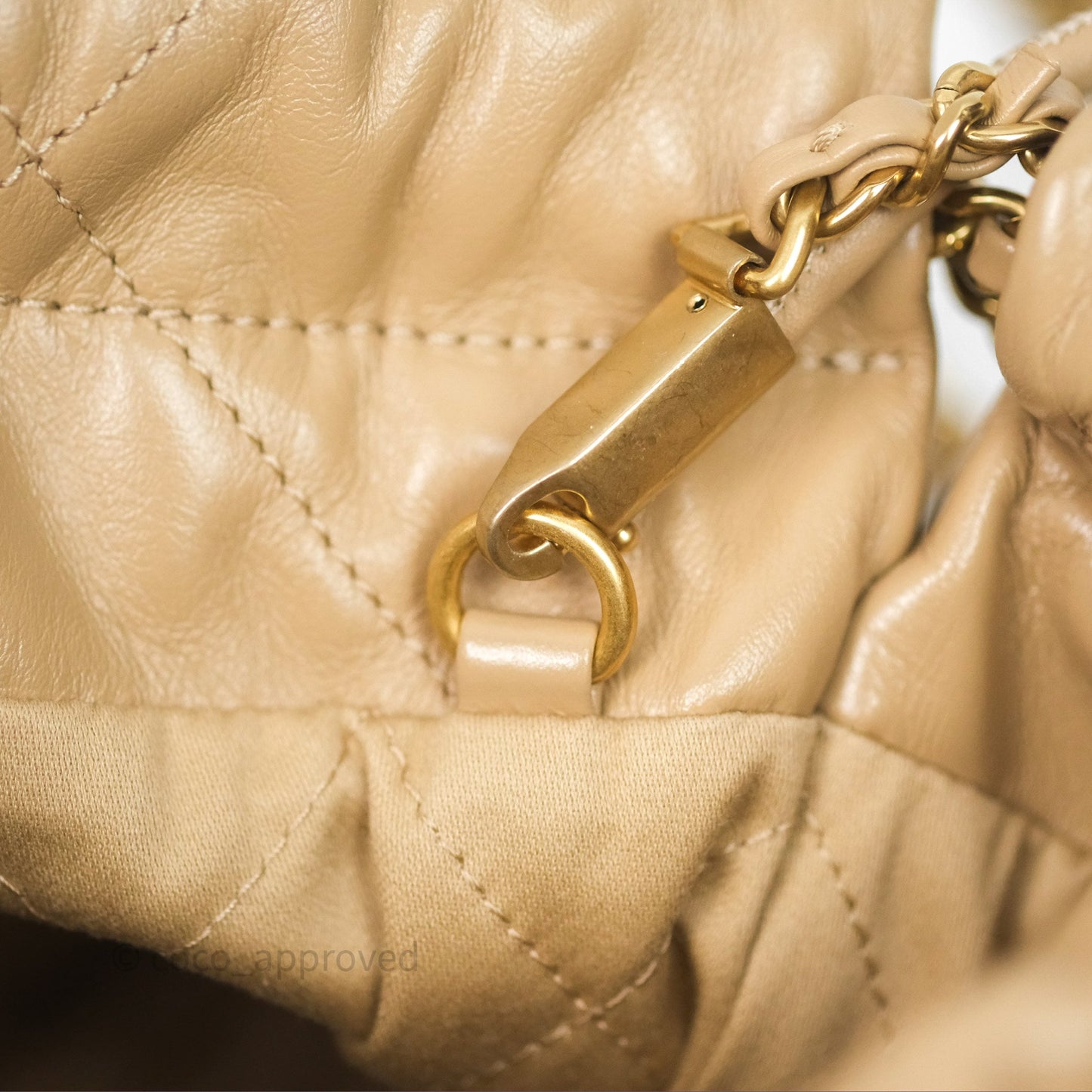 Chanel 22 Mini Bag Beige Shiny Crumpled Calfskin