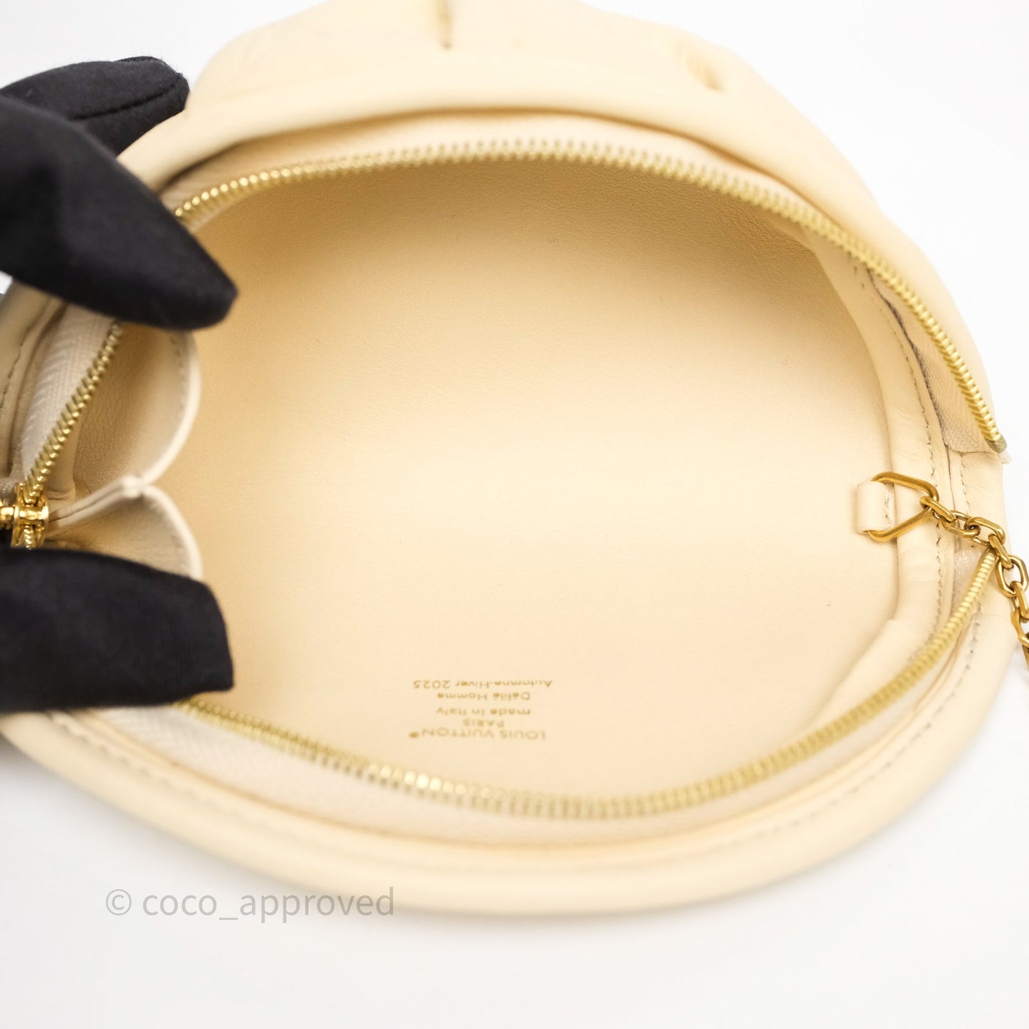 Louis Vuitton Gyoza Key Pouch Beige