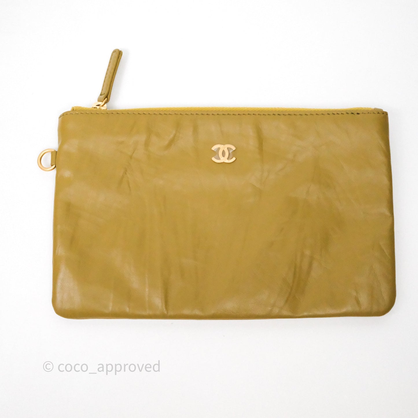 Chanel 22 Bag Medium Crumpled Olive Green Calfskin Aged Gold Hardware