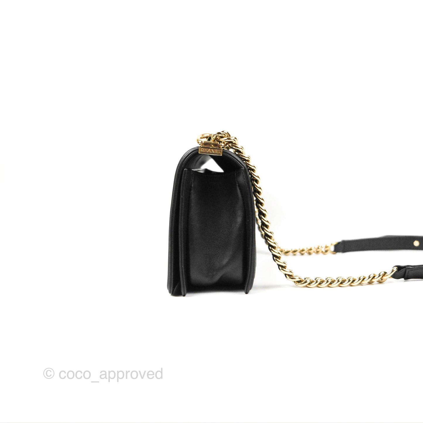 Chanel Medium Boy Chevron Black Calfskin Gold Hardware