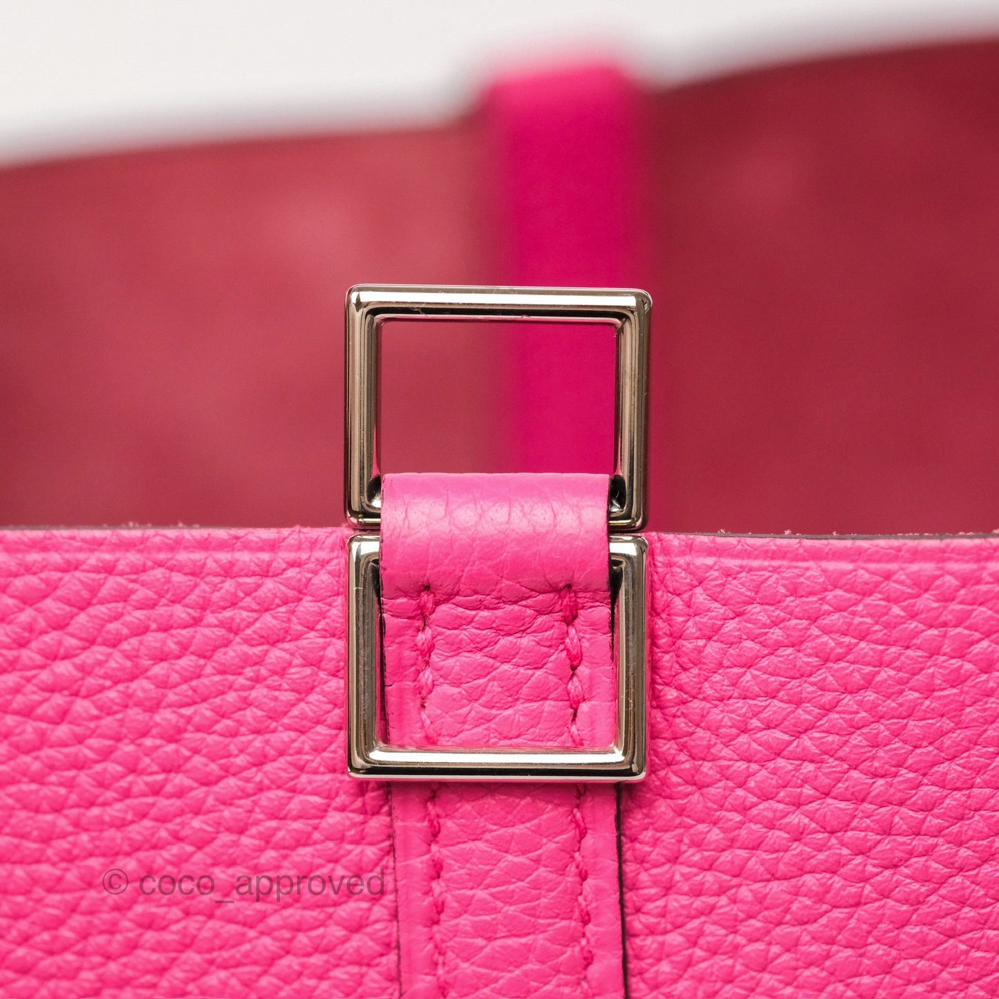Hermès Picotin Lock 22 Rose Shocking 5R Taurillon Maurice Palladium Hardware