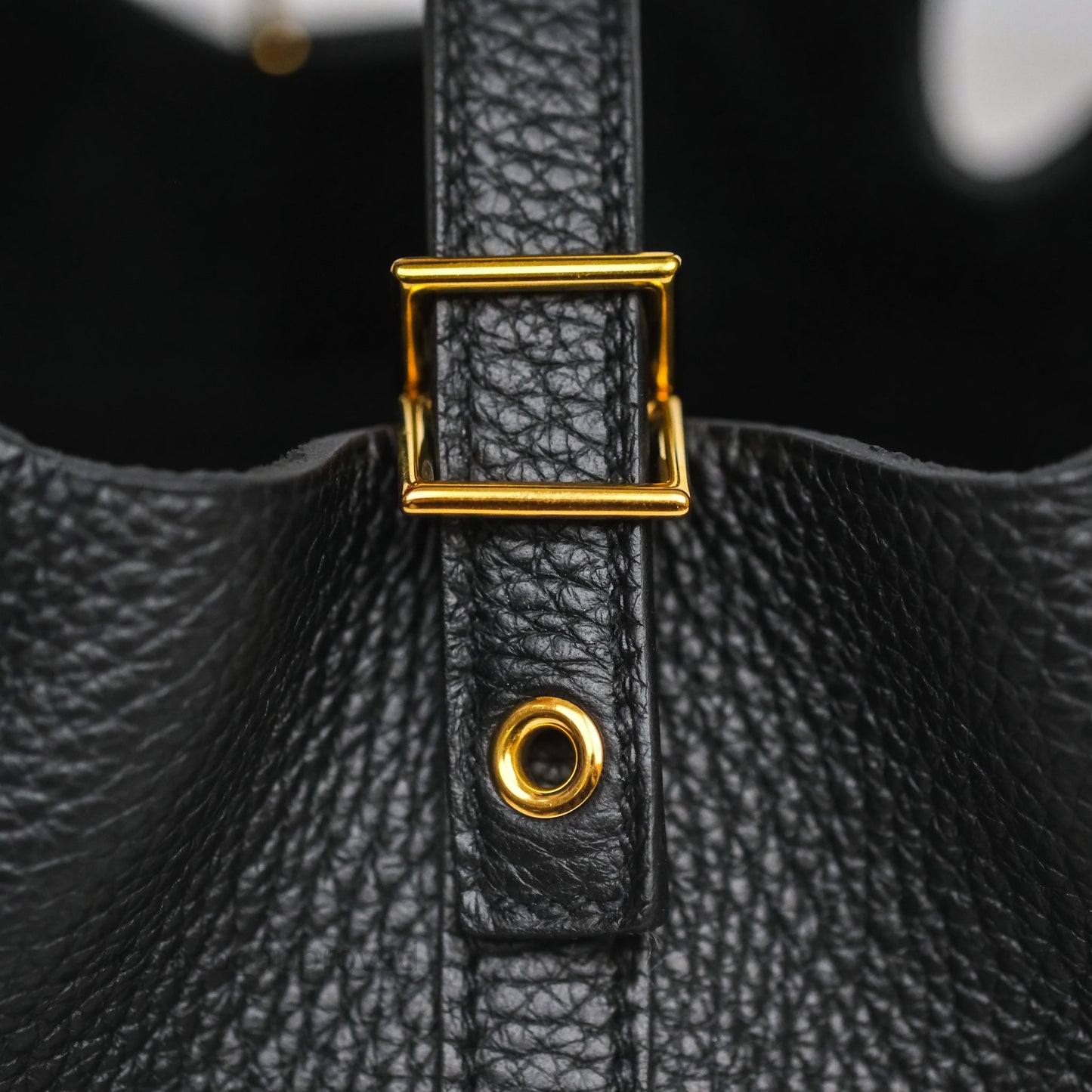 Hermès Picotin Lock 18 Black Noir 89 Clemence Gold Hardware