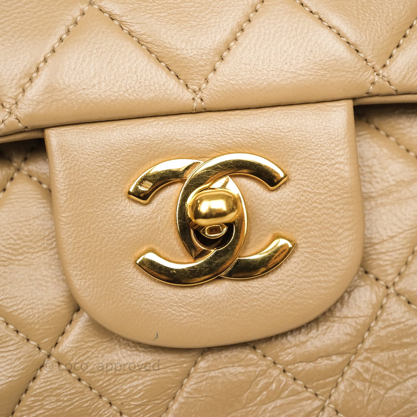 Chanel Vintage Medium Classic Flap Beige Lambskin 24K Gold Hardware