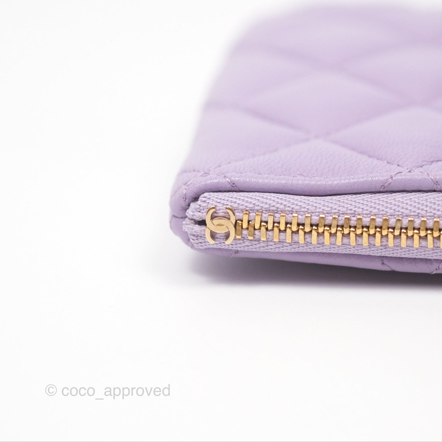 Chanel Pearl CC Small Pouch Purple Lambskin Gold Hardware