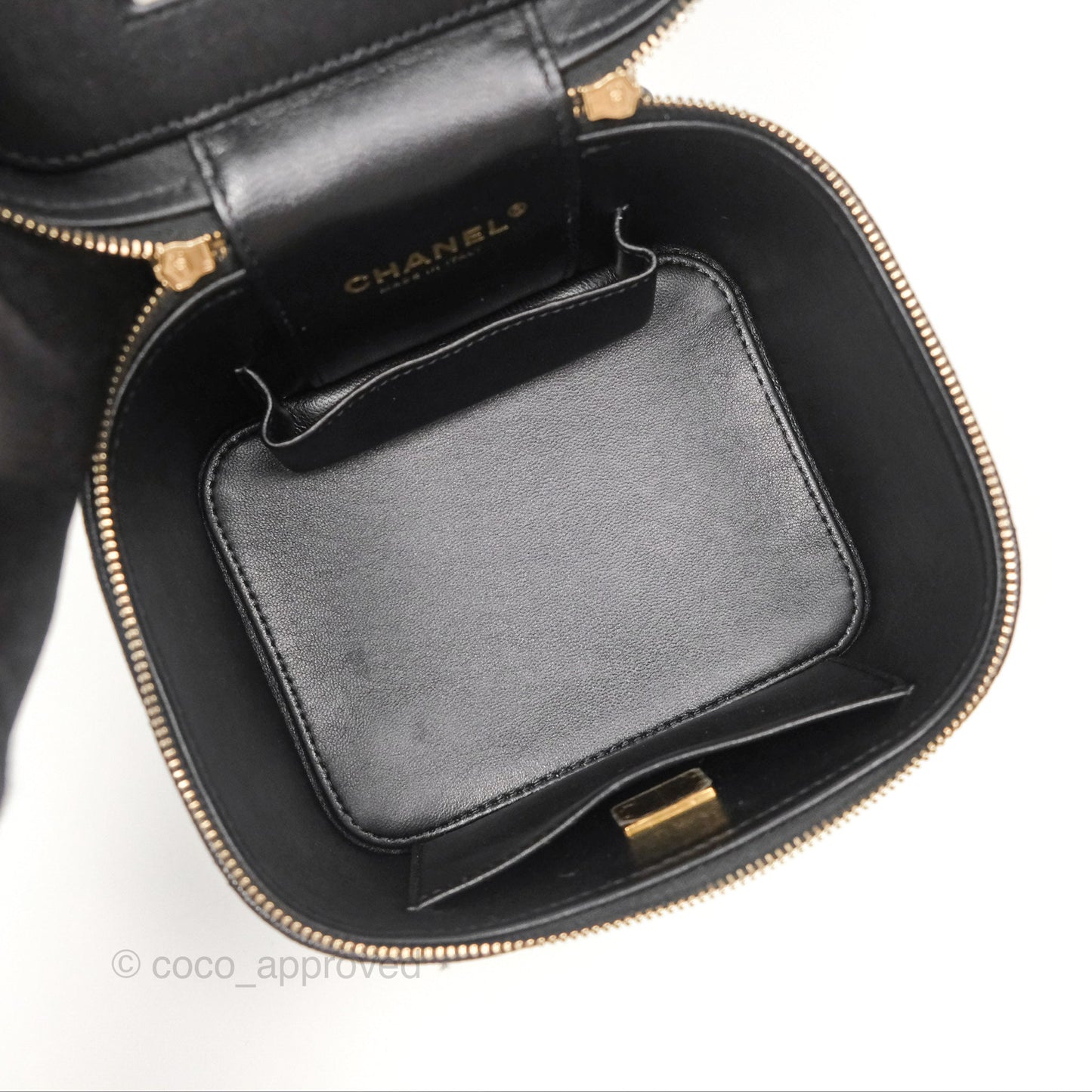 Chanel Quilted Top Handle Vanity Case Black Caviar Gold Hardware