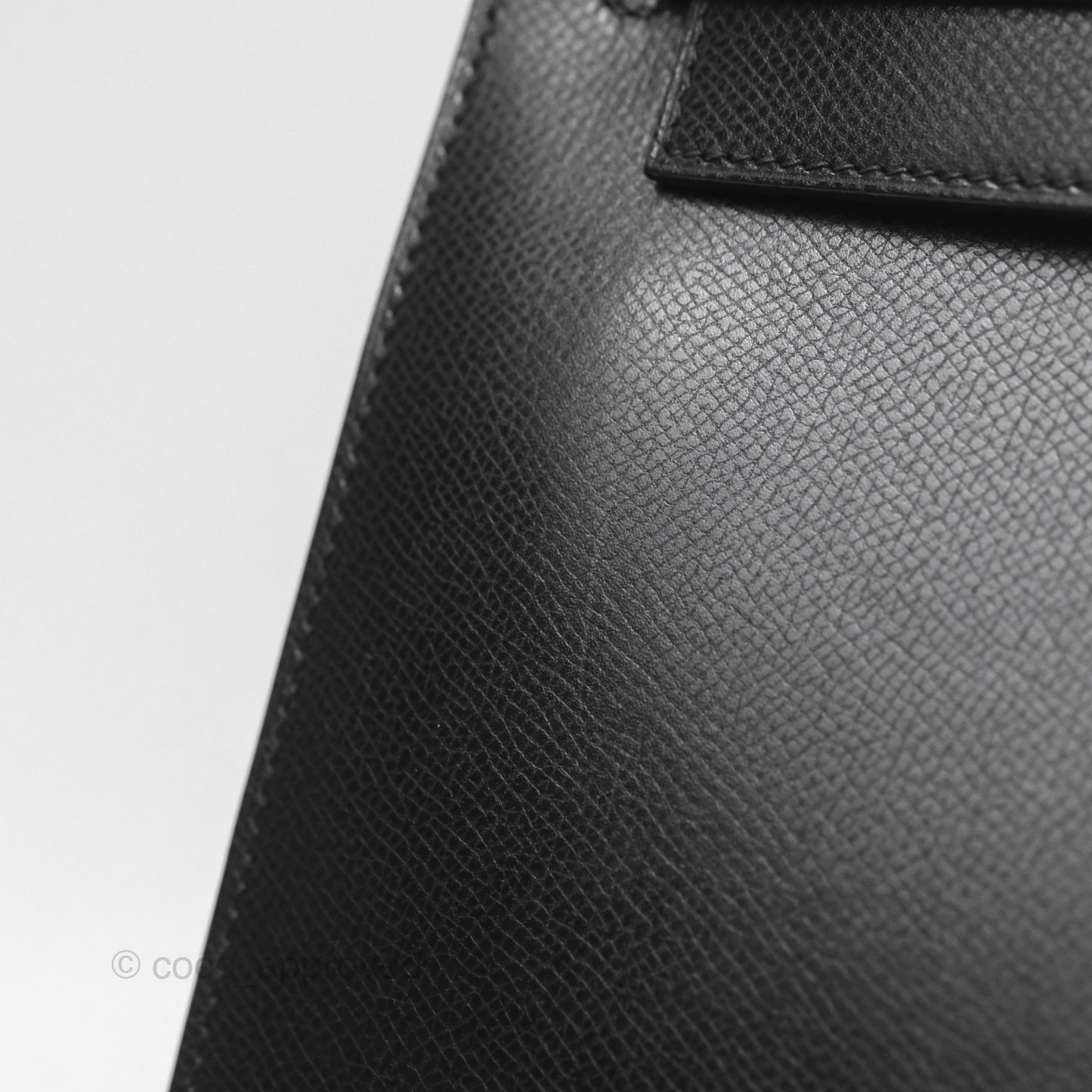 Hermès Vintage Kelly 28 Sellier Noir 89 Courchevel Palladium Hardware