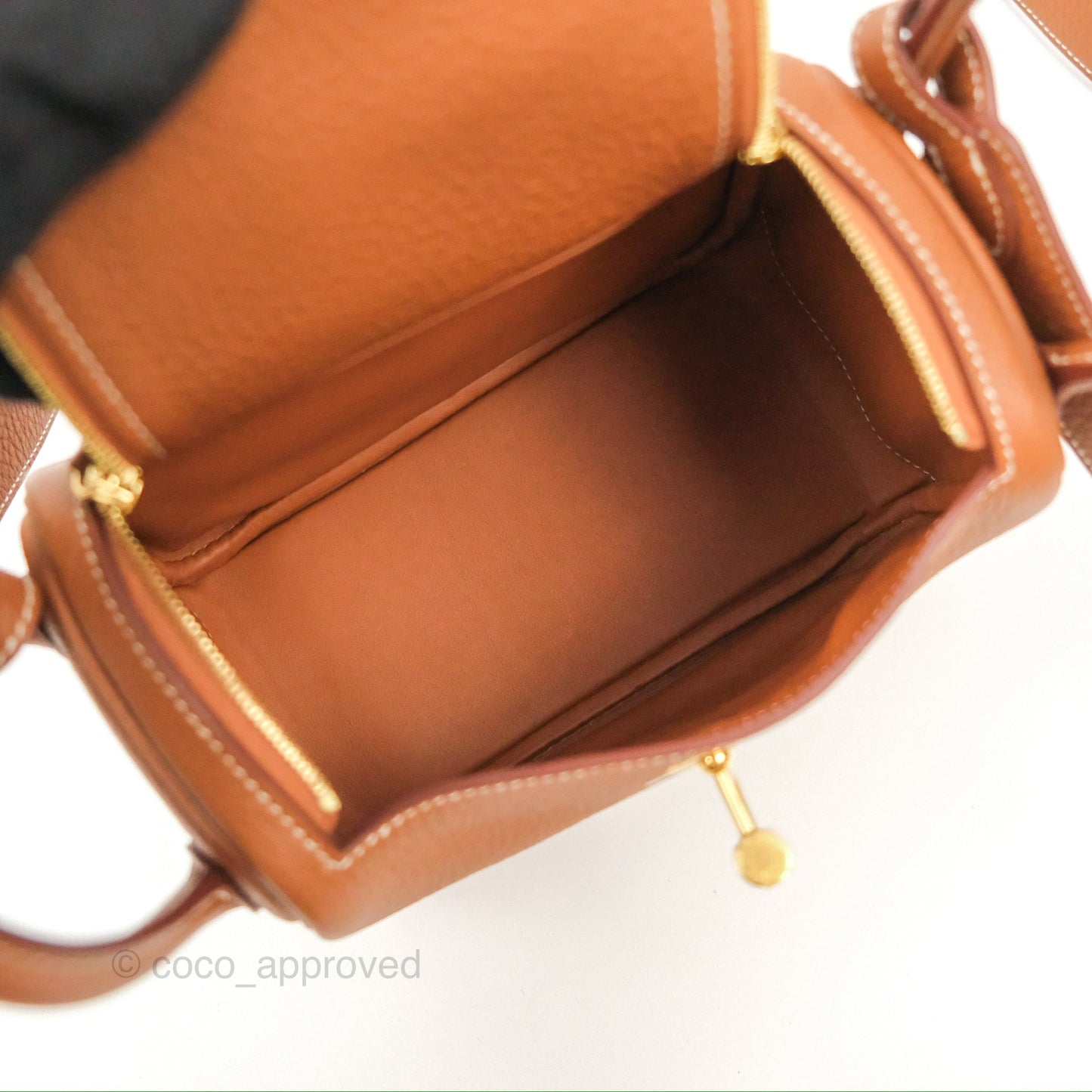 Hermès Mini Lindy 20 Gold Clemence Gold Hardware