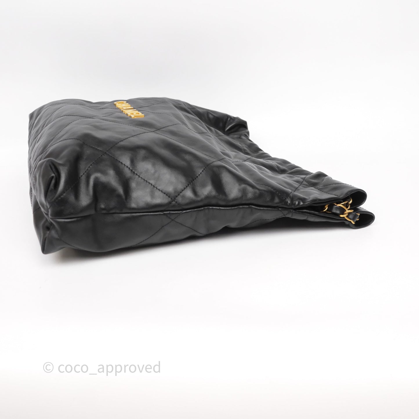 Chanel 22 Bag Medium Black Calfskin Aged Gold Hardware