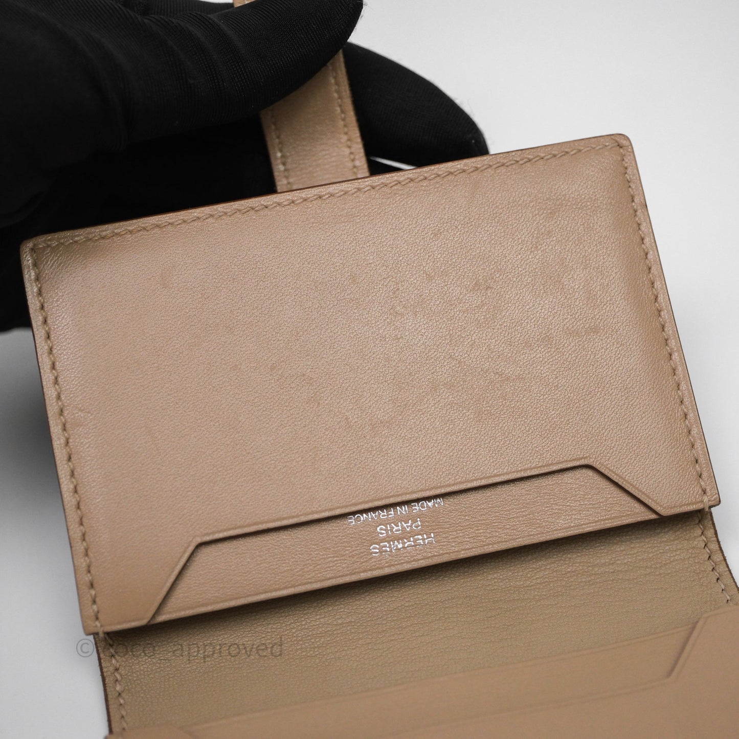 Hermès Bearn Card Holder Taupe 16 Swift Palladium Hardware