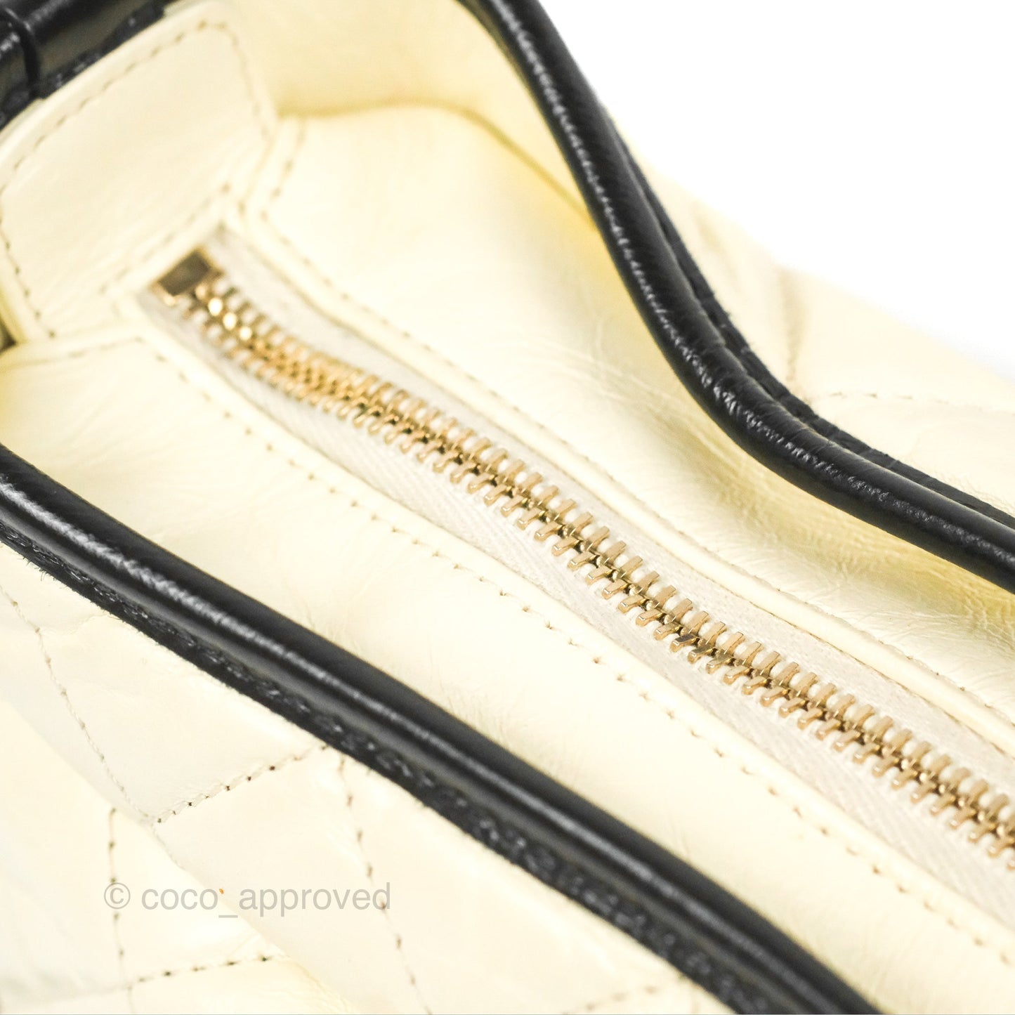 Chanel New Medium Gabrielle Hobo White/Black Aged Calfskin