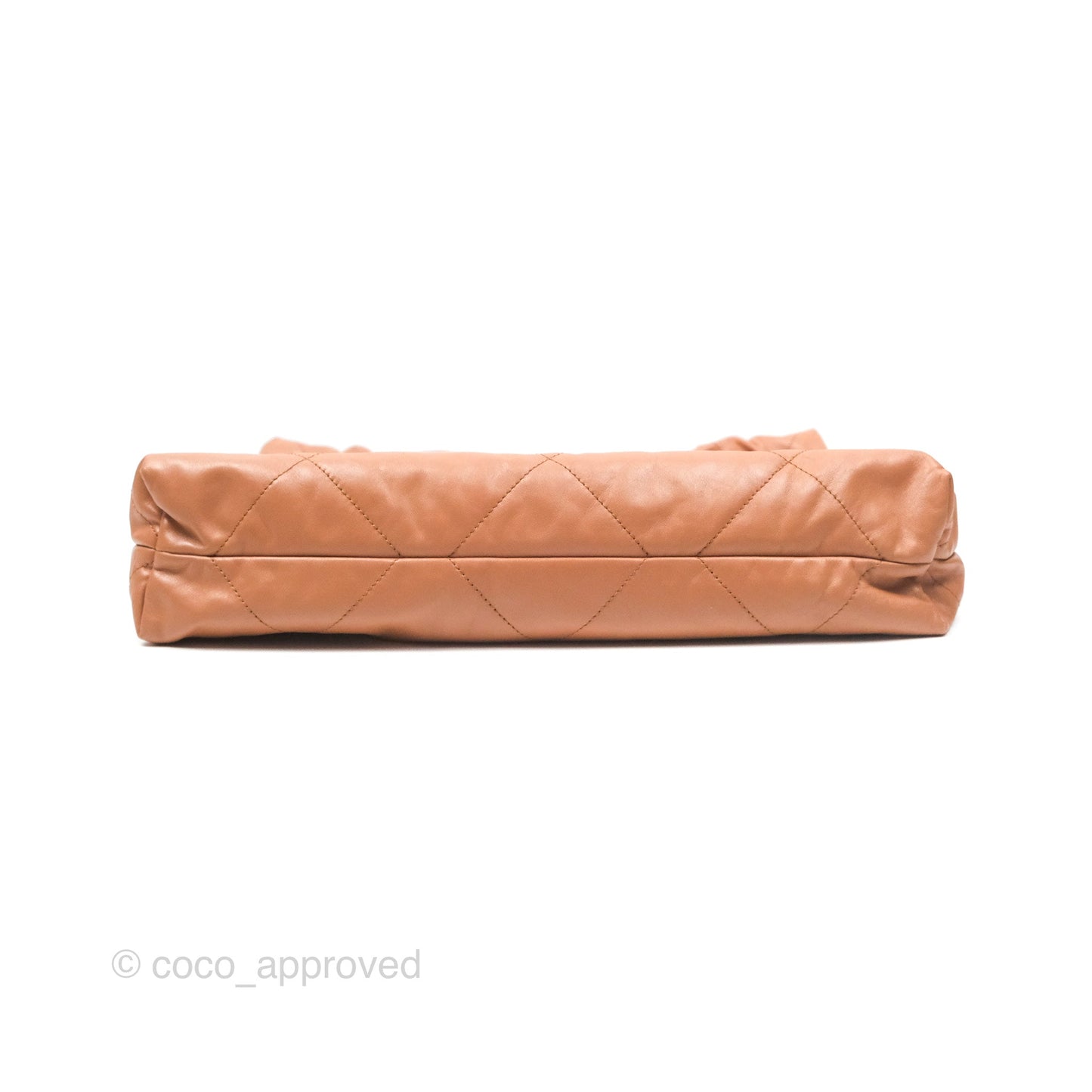 Chanel 22 Medium Caramel Beige Shiny Calfskin Aged Gold Hardware