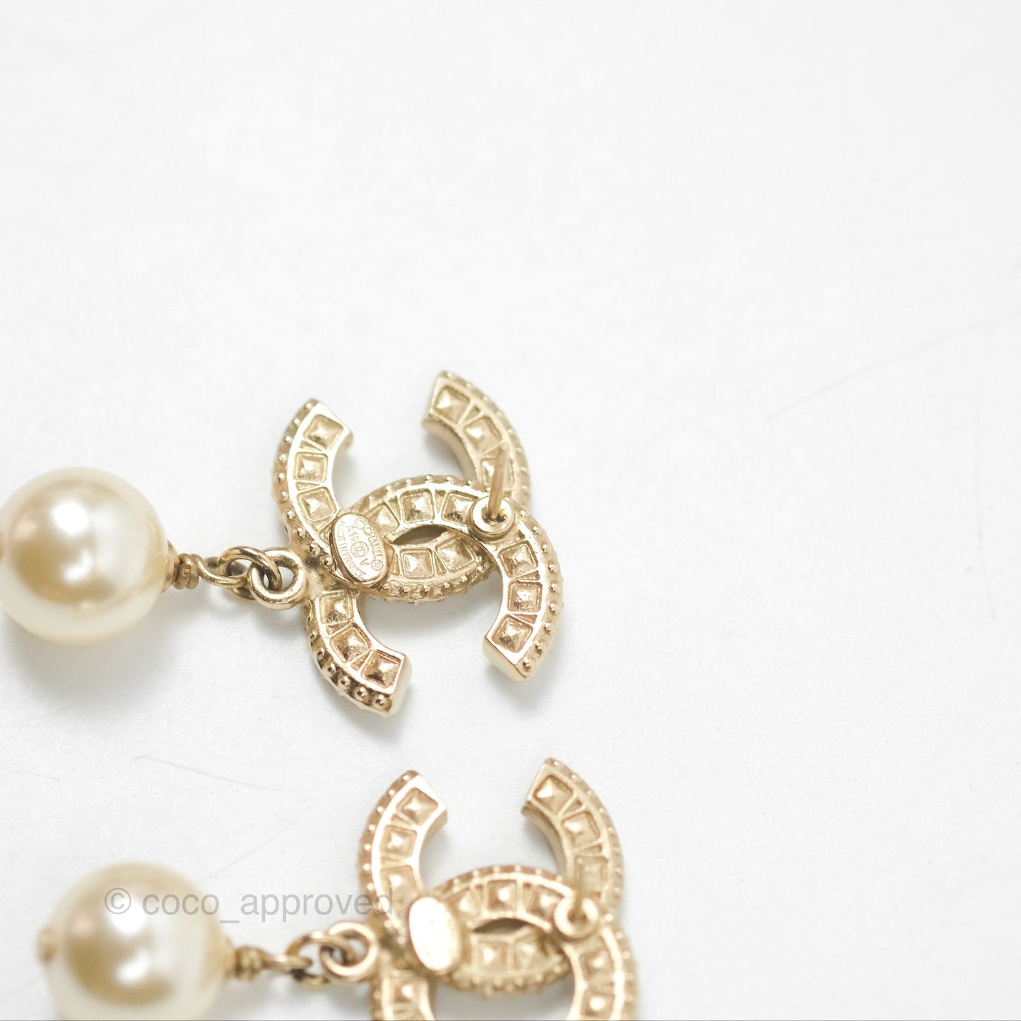 Chanel Crystal CC Pearl Drop Earrings Gold Tone 19V