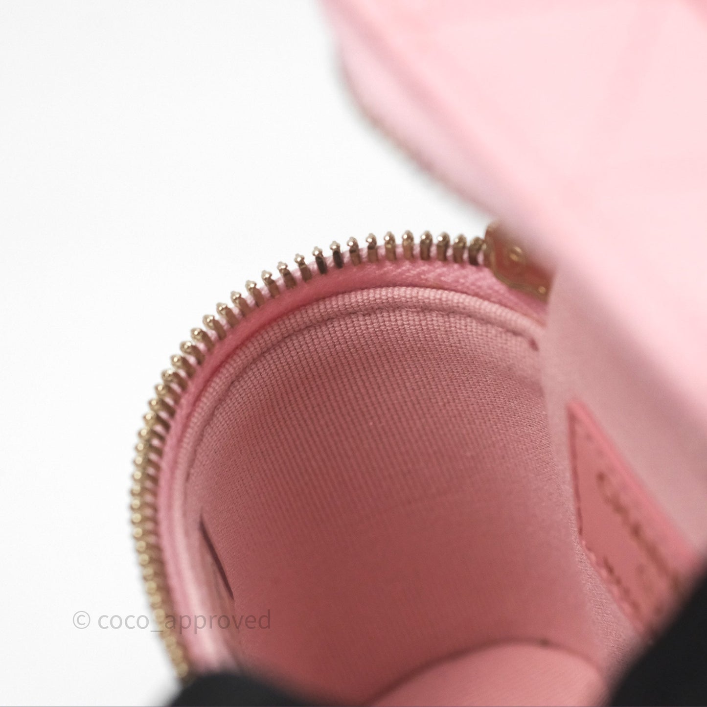 Chanel Quilted Mini Handle With Care Vanity Case With Chain Pink Caviar Gold Hardware
