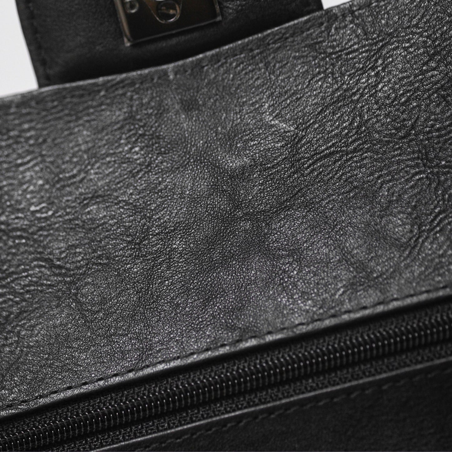 Chanel Classic Quilted M/L Medium Double Flap So Black Calfskin