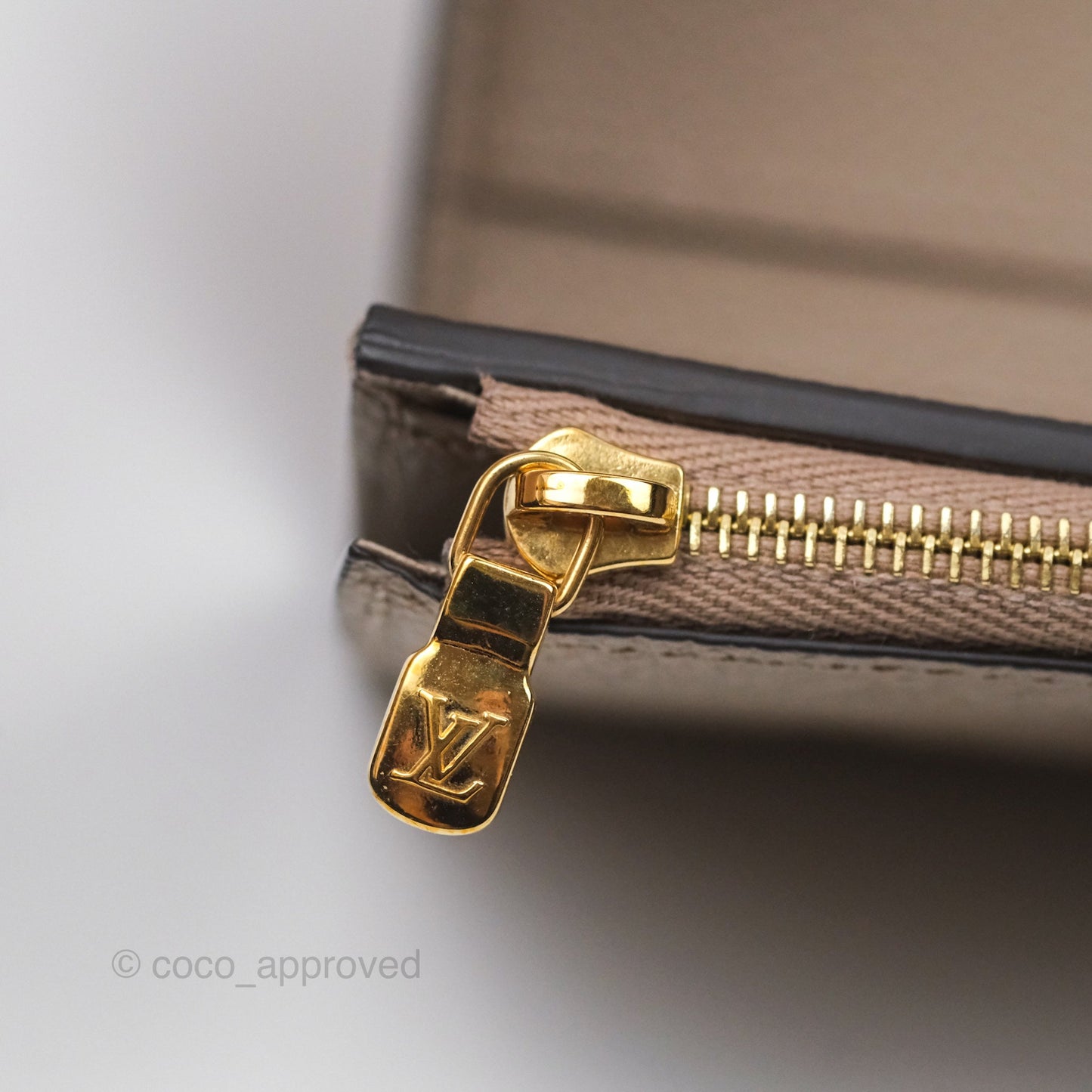 Louis Vuitton Zoé Wallet Monogram Empreinte Leather Turtledove