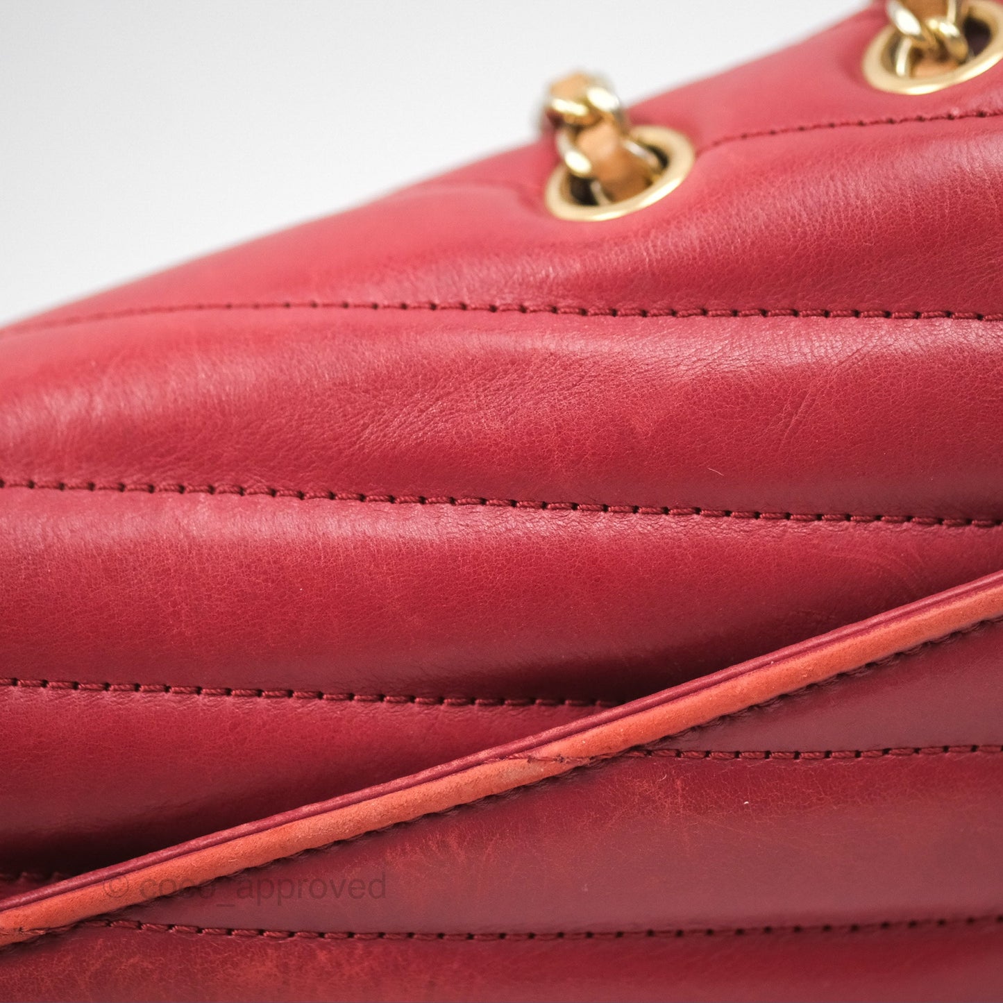 Chanel Chevron Shoulder Bag Red Calfskin Aged Gold Hardware