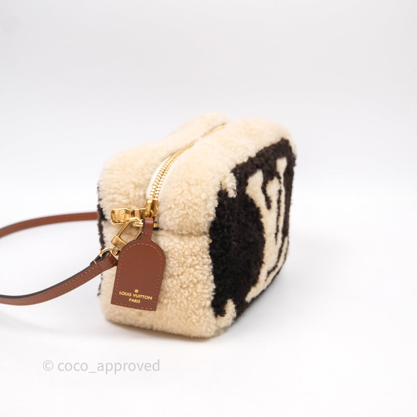 Louis Vuitton Teddy Beach Pouch Monogram