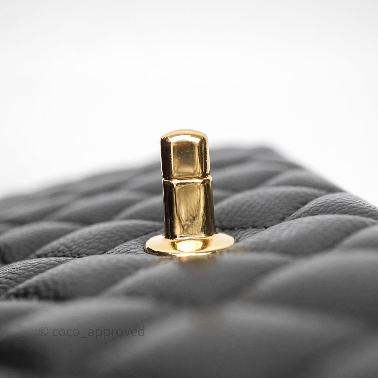 Chanel Quilted Classic M/L Medium Flap Black Caviar Gold Hardware
