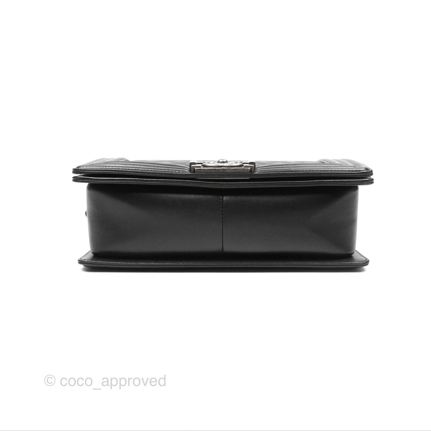 Chanel Medium Boy Quilted Black Calfskin Ruthenium Hardware