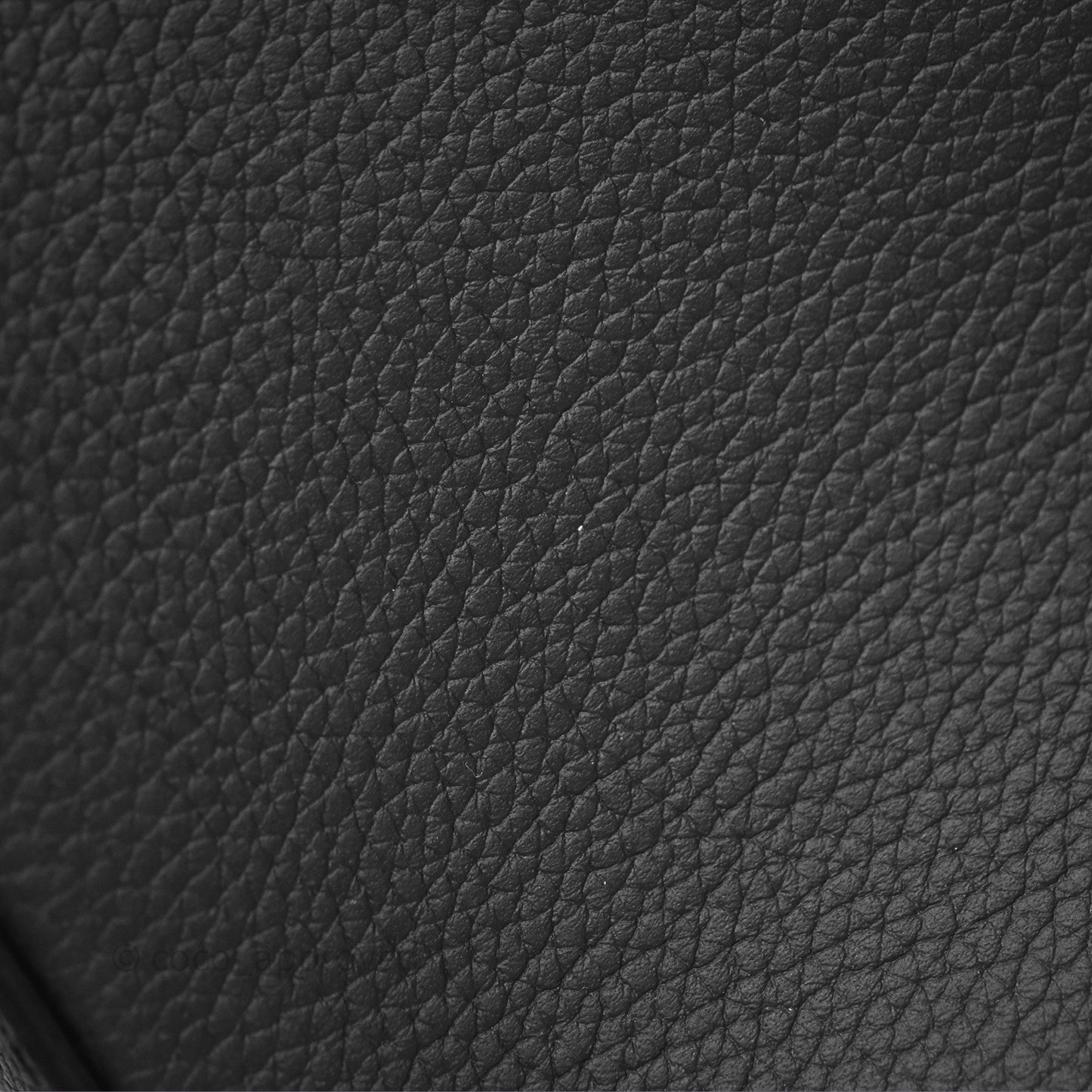 Louis Vuitton Fastline Messenger Black