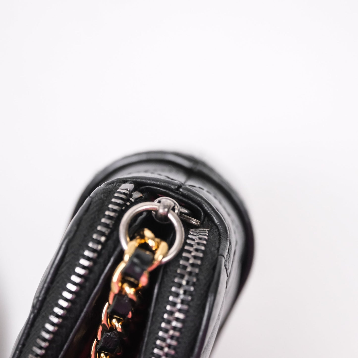 Chanel Gabrielle Clutch With Chain Aged Calfskin Black Mixed Hardware