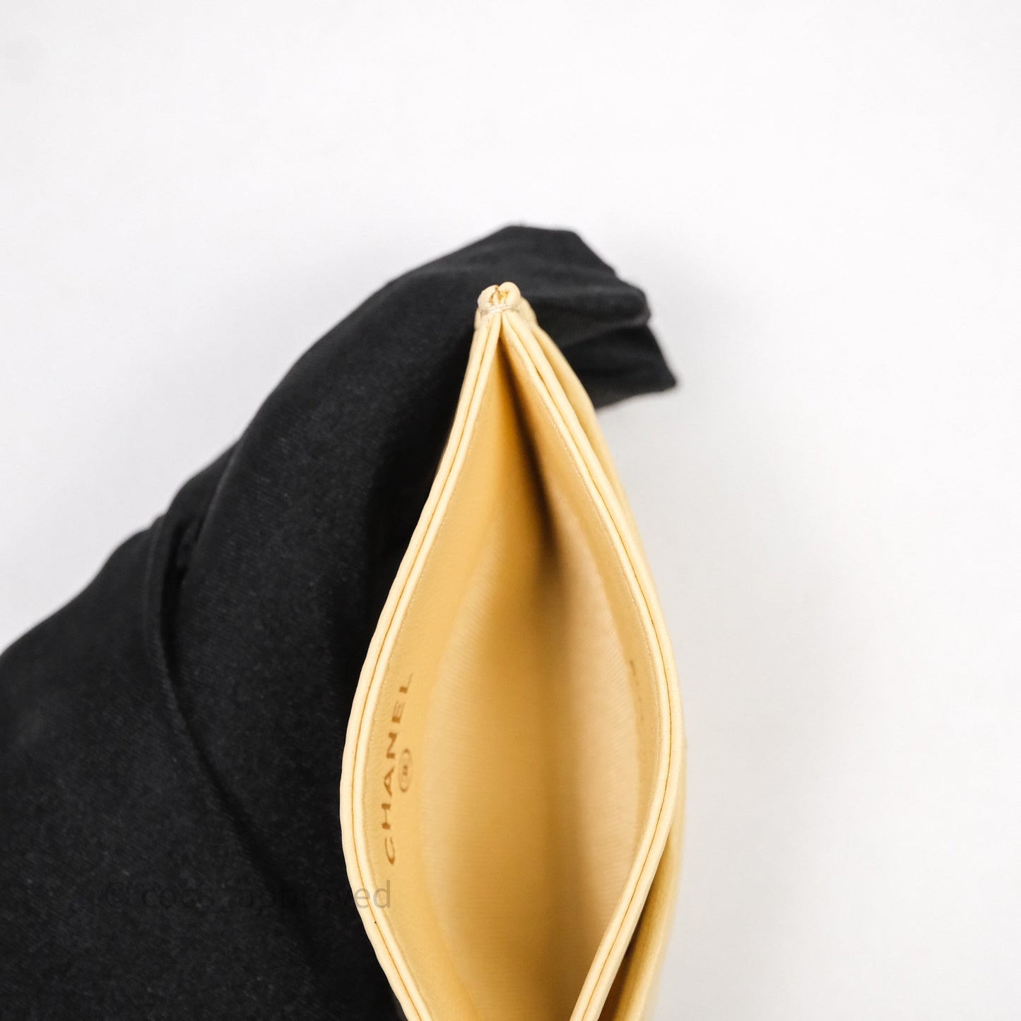 Chanel Classic Flat Card Holder Yellow Lambskin Gold Hardware