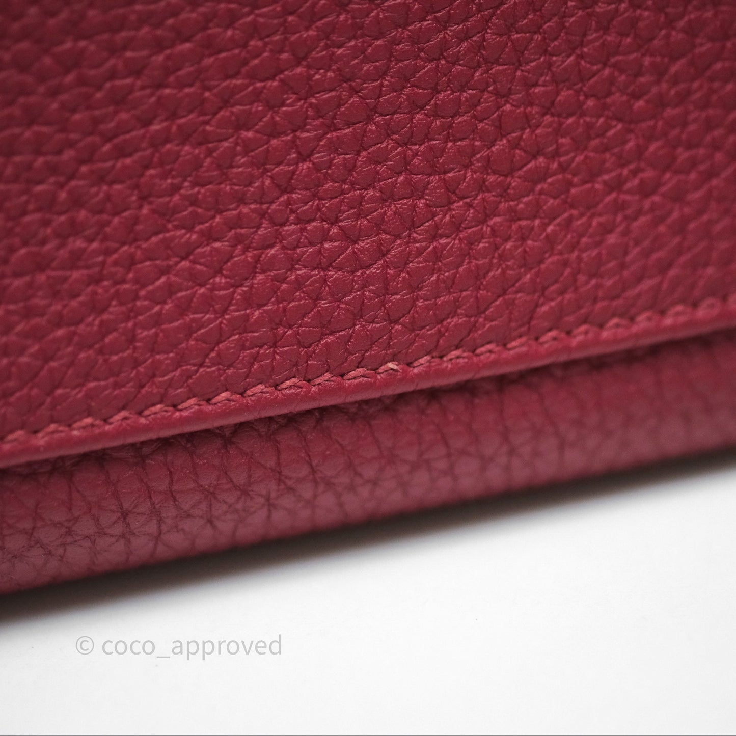 Hermès Kelly 32 Retourne Rouge Grenat K1 Togo Gold Hardware