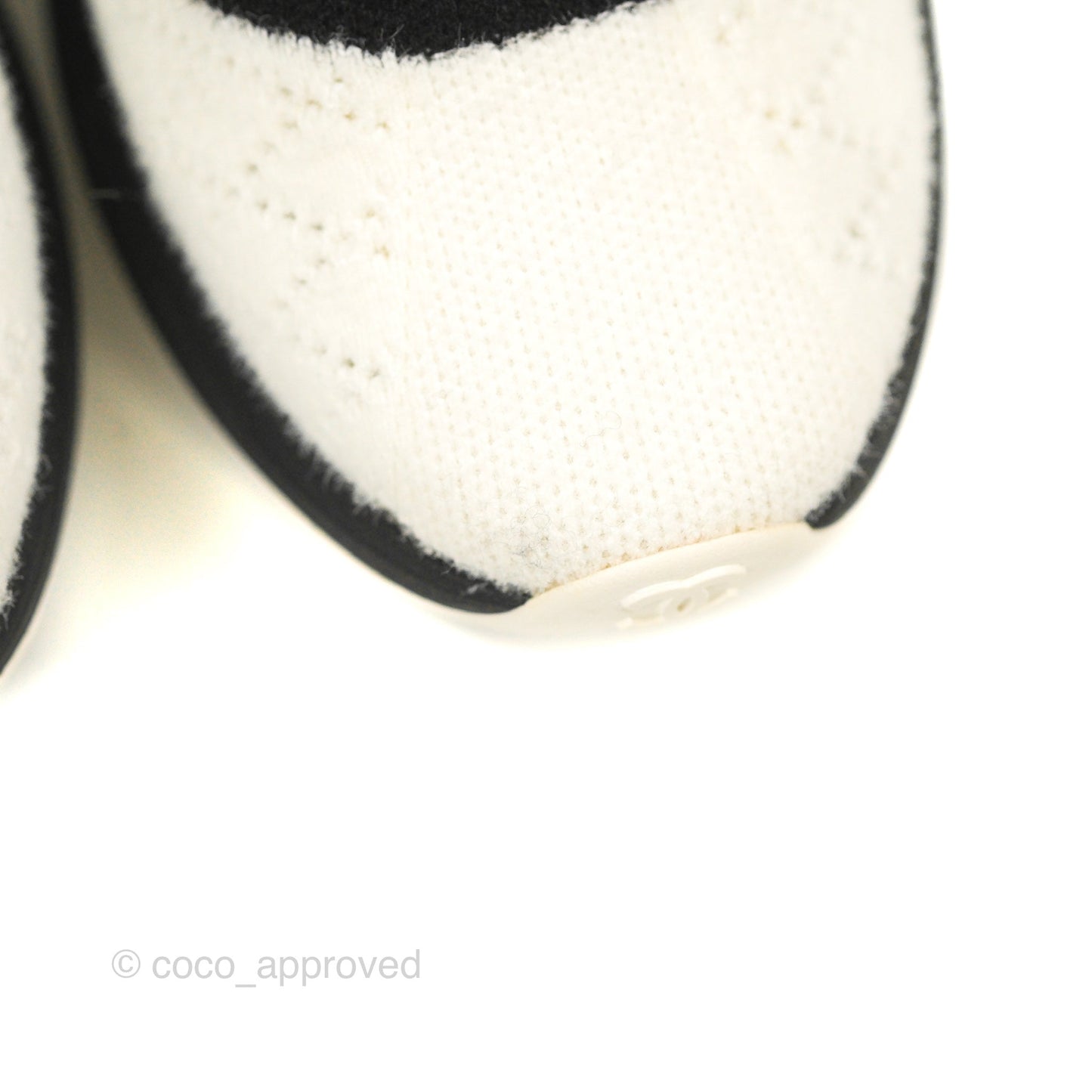 Chanel Sneakers Black/White Size 39